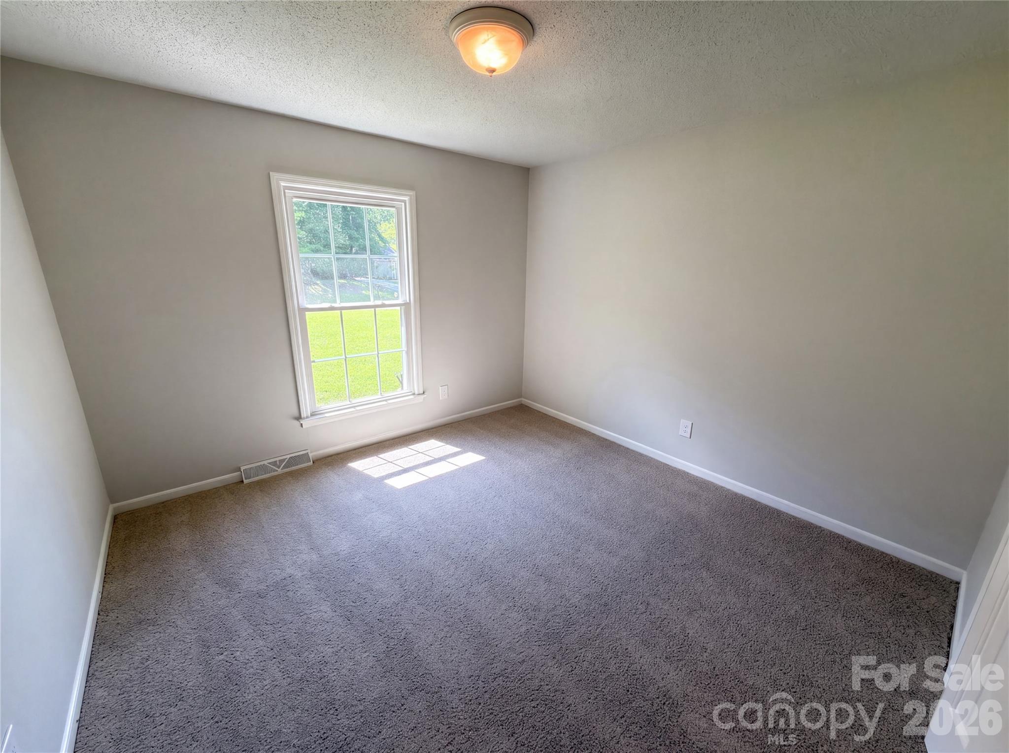 2592 Tully Court Property Photo 10