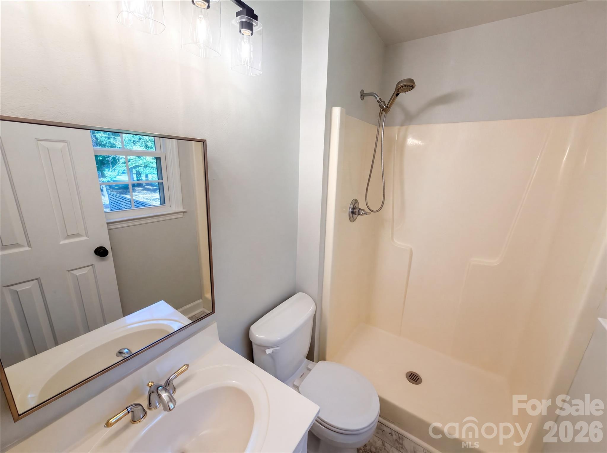 2592 Tully Court Property Photo 12