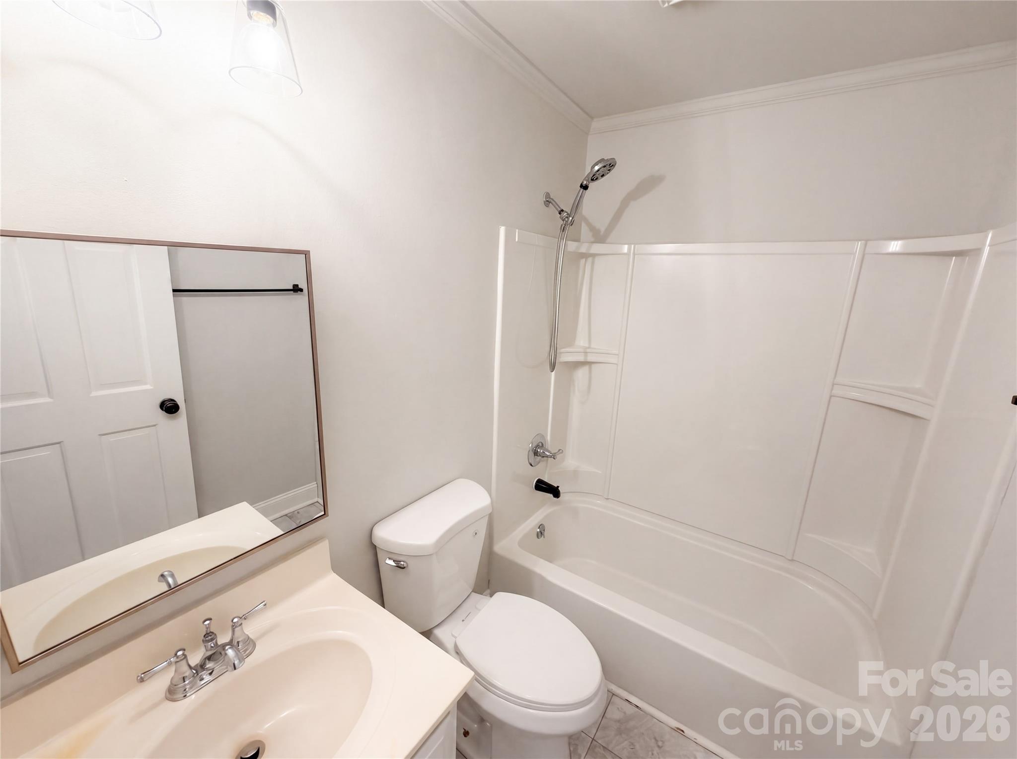 2592 Tully Court Property Photo 13