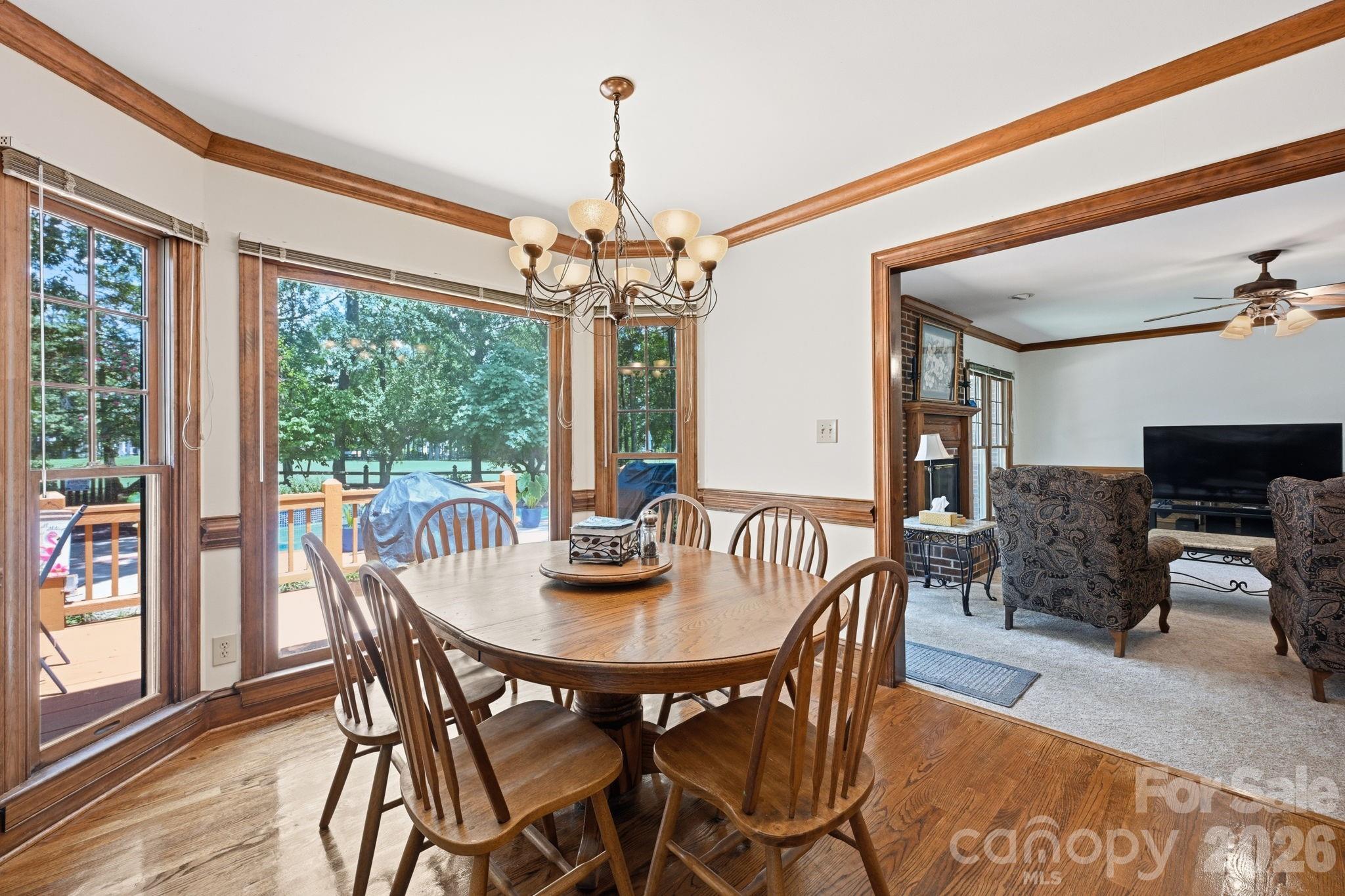 4620 Fairvista Drive Property Photo 10