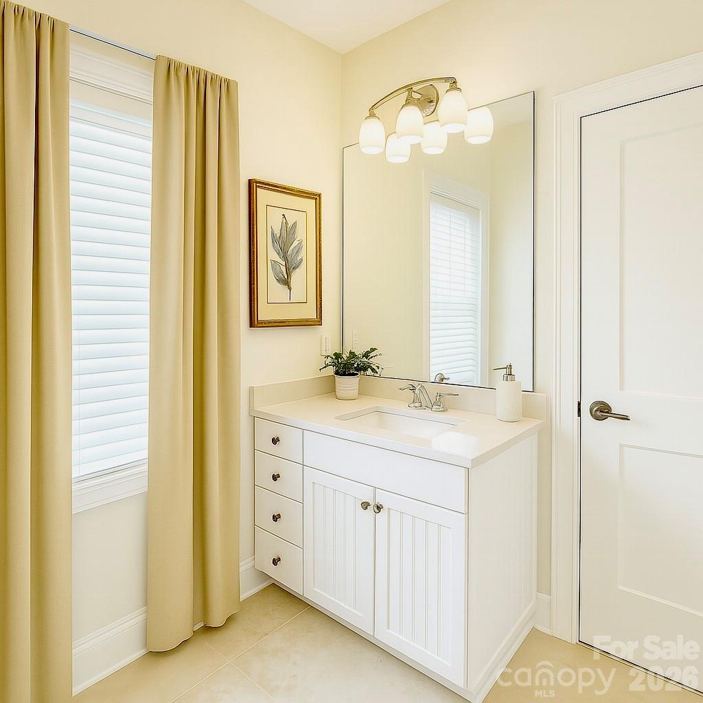 1025 N Sharon Amity Road Property Photo 25