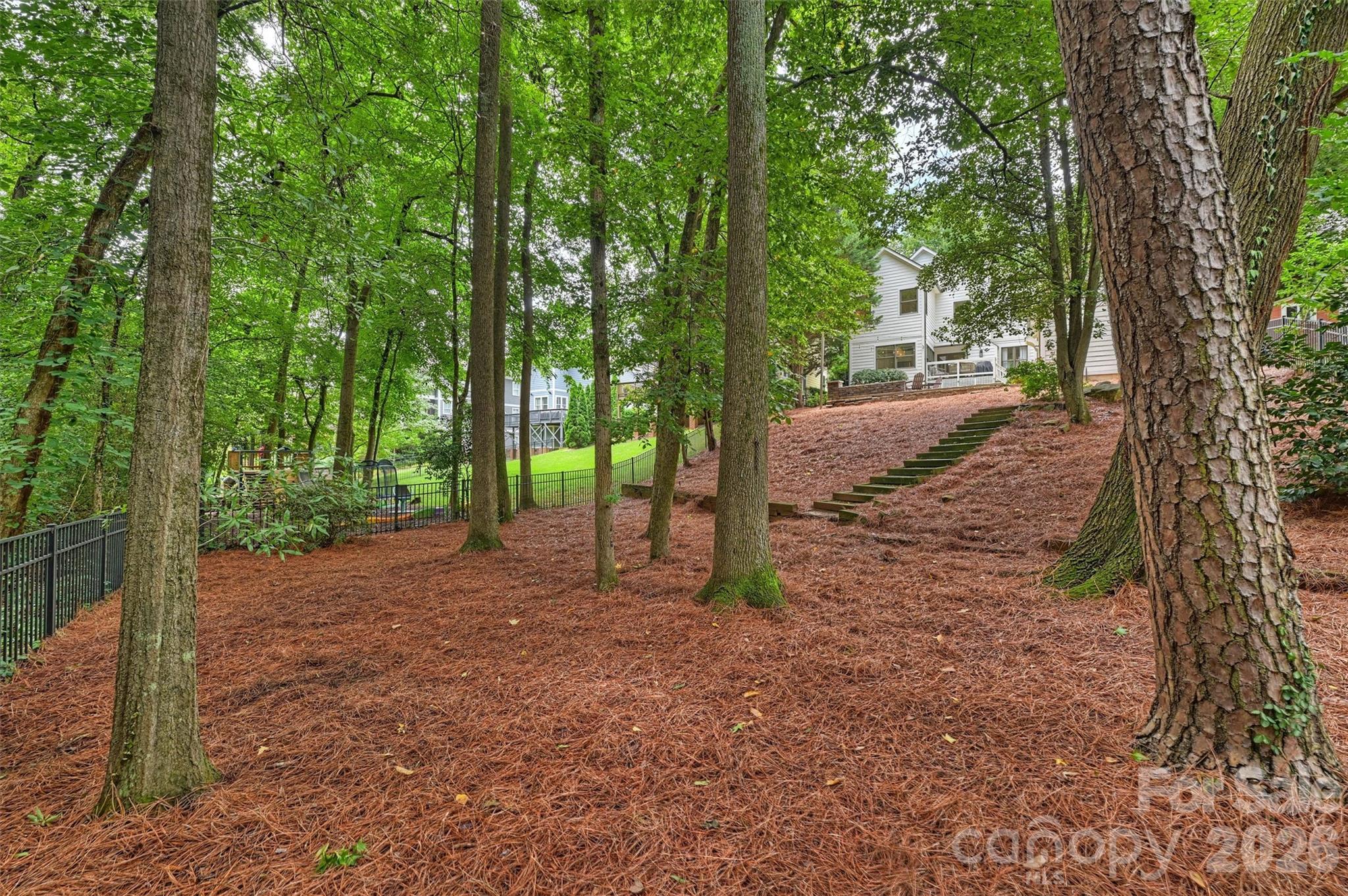 1328 Ivey Drive Property Photo 34