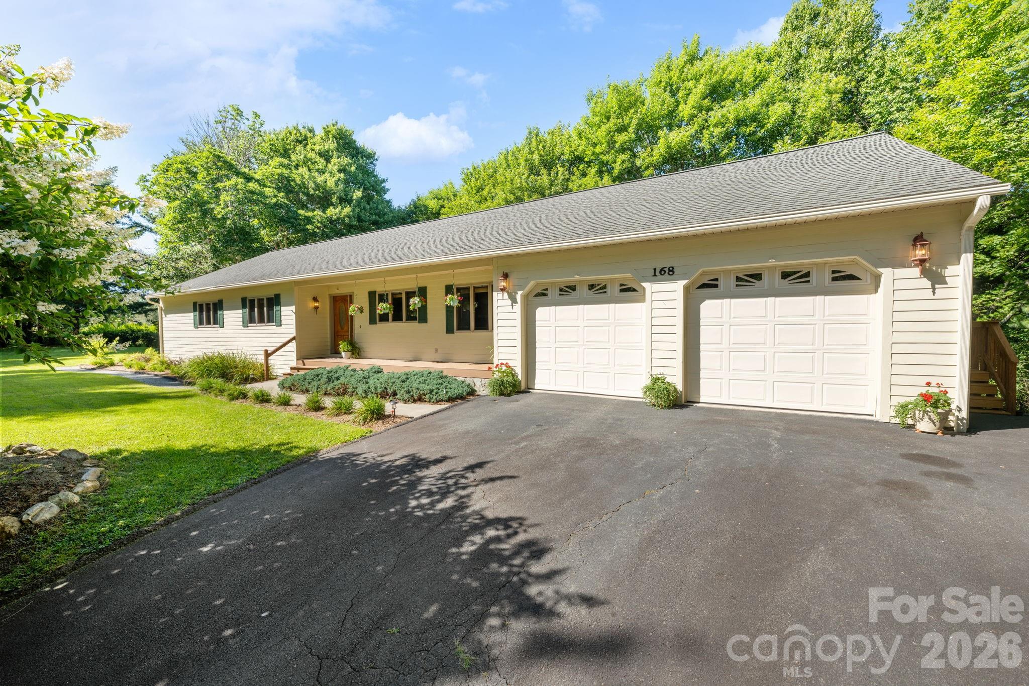 168 Heather Street Property Photo 1