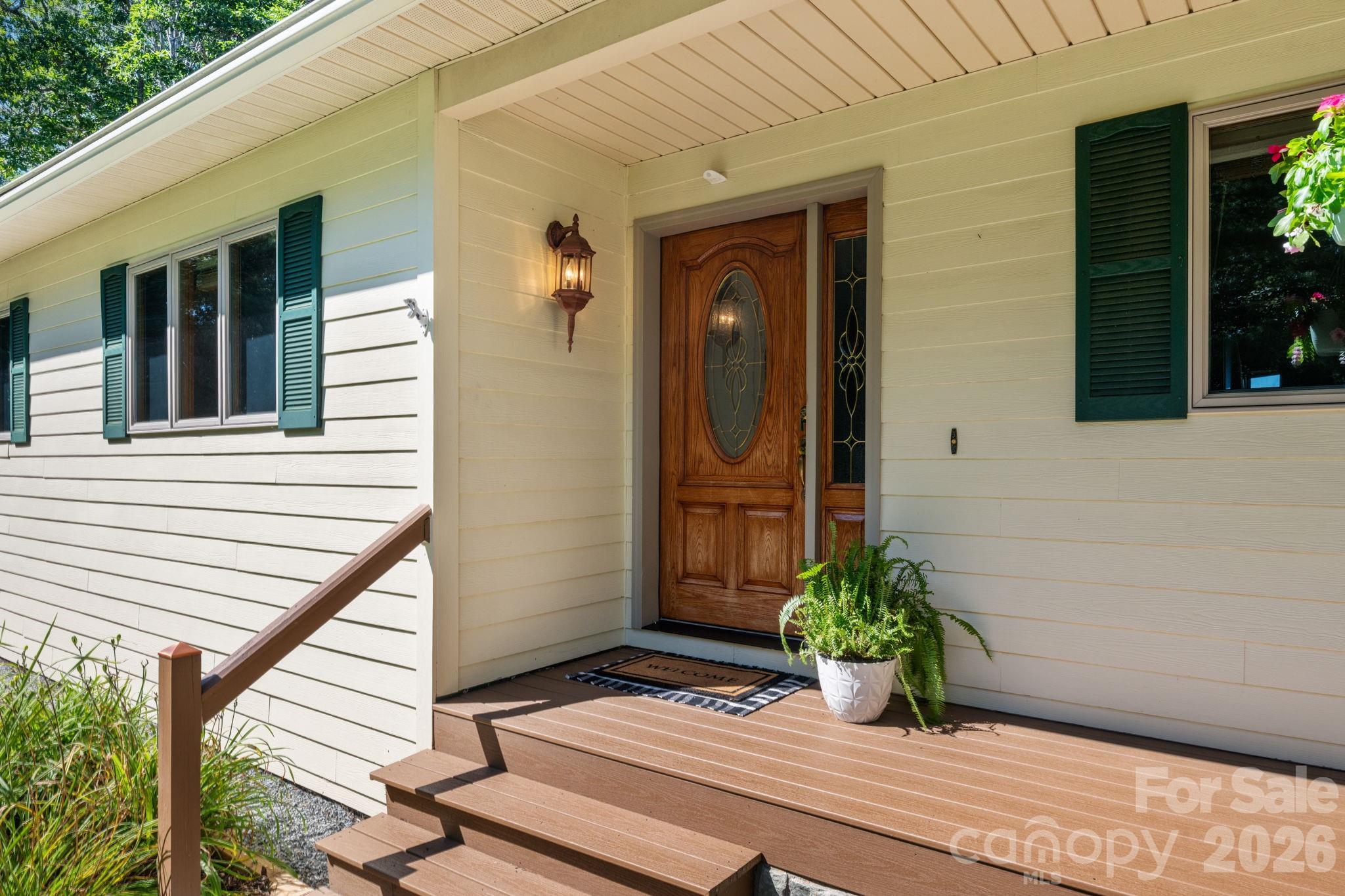 168 Heather Street Property Photo 3