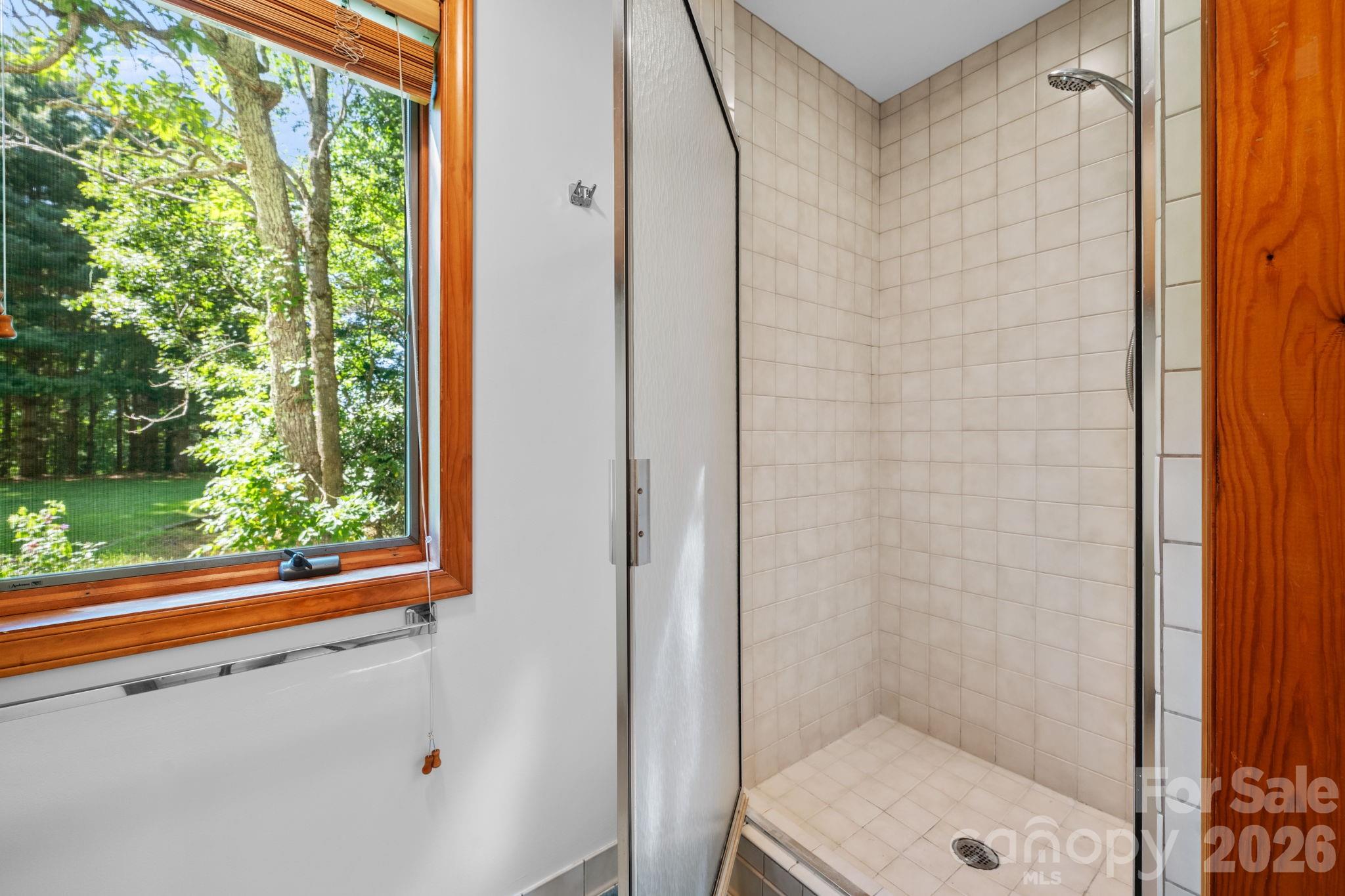 168 Heather Street Property Photo 21