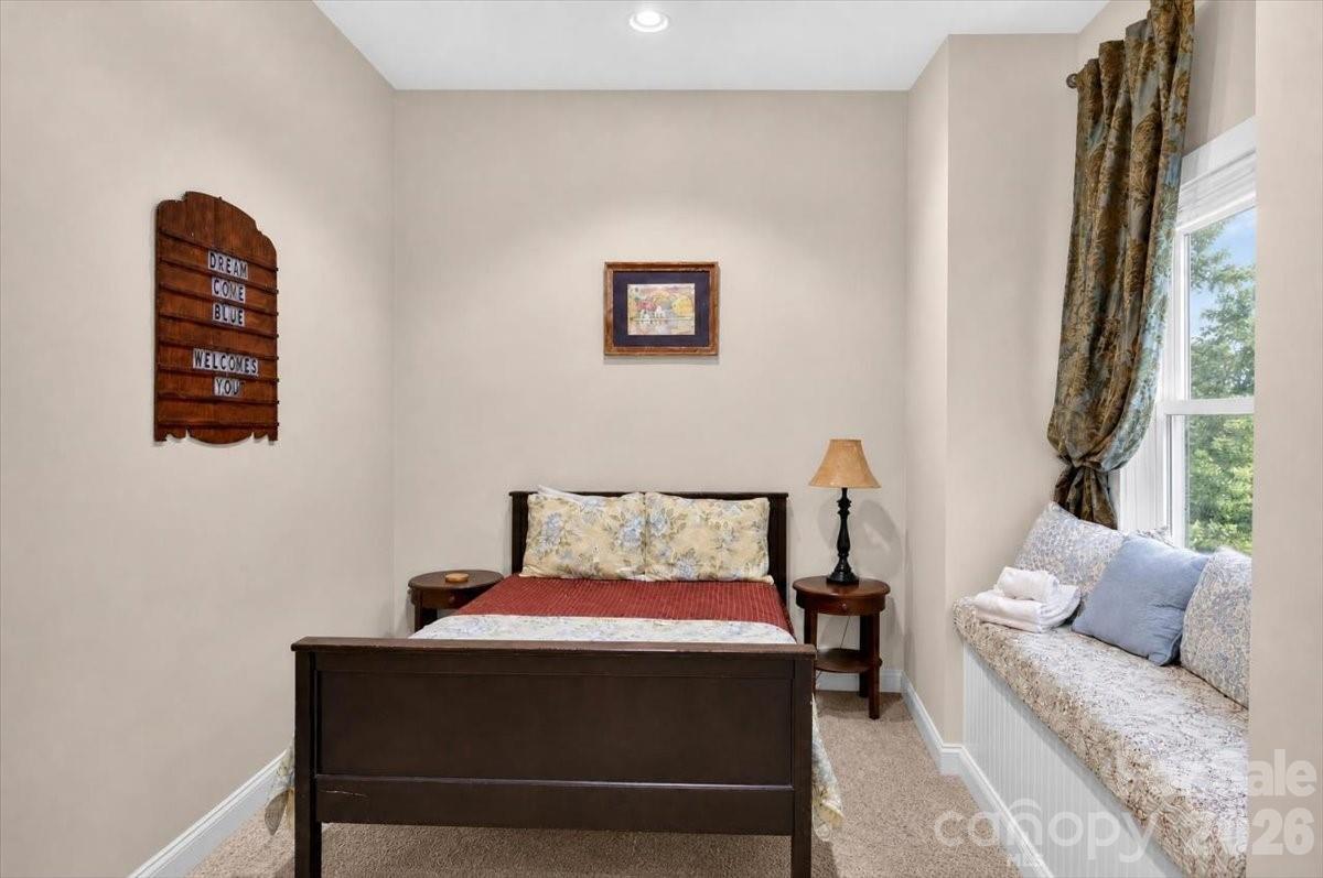 199 Atkins Loop Property Photo 6