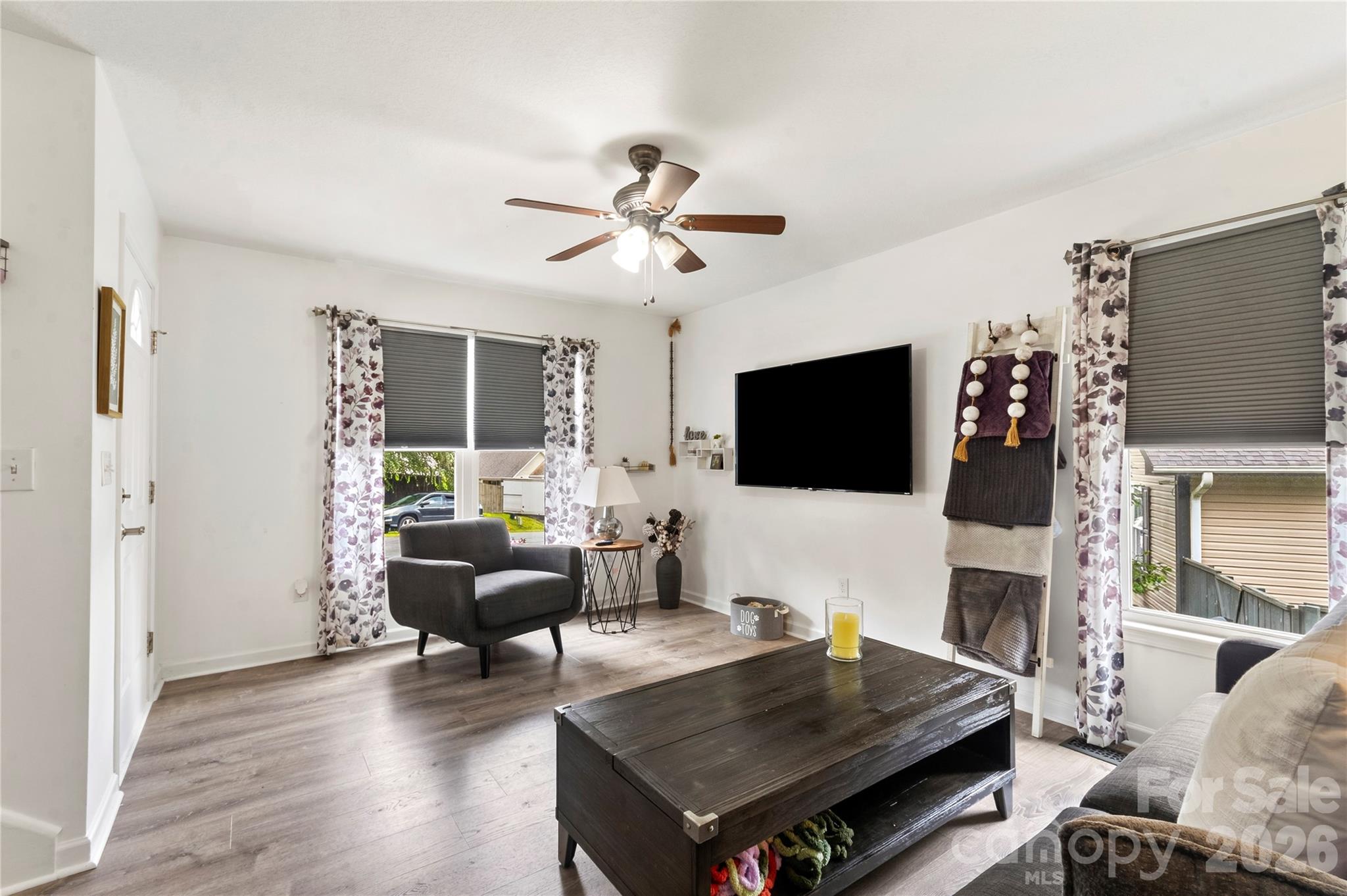 100 Victoria Springs Drive Property Photo 12