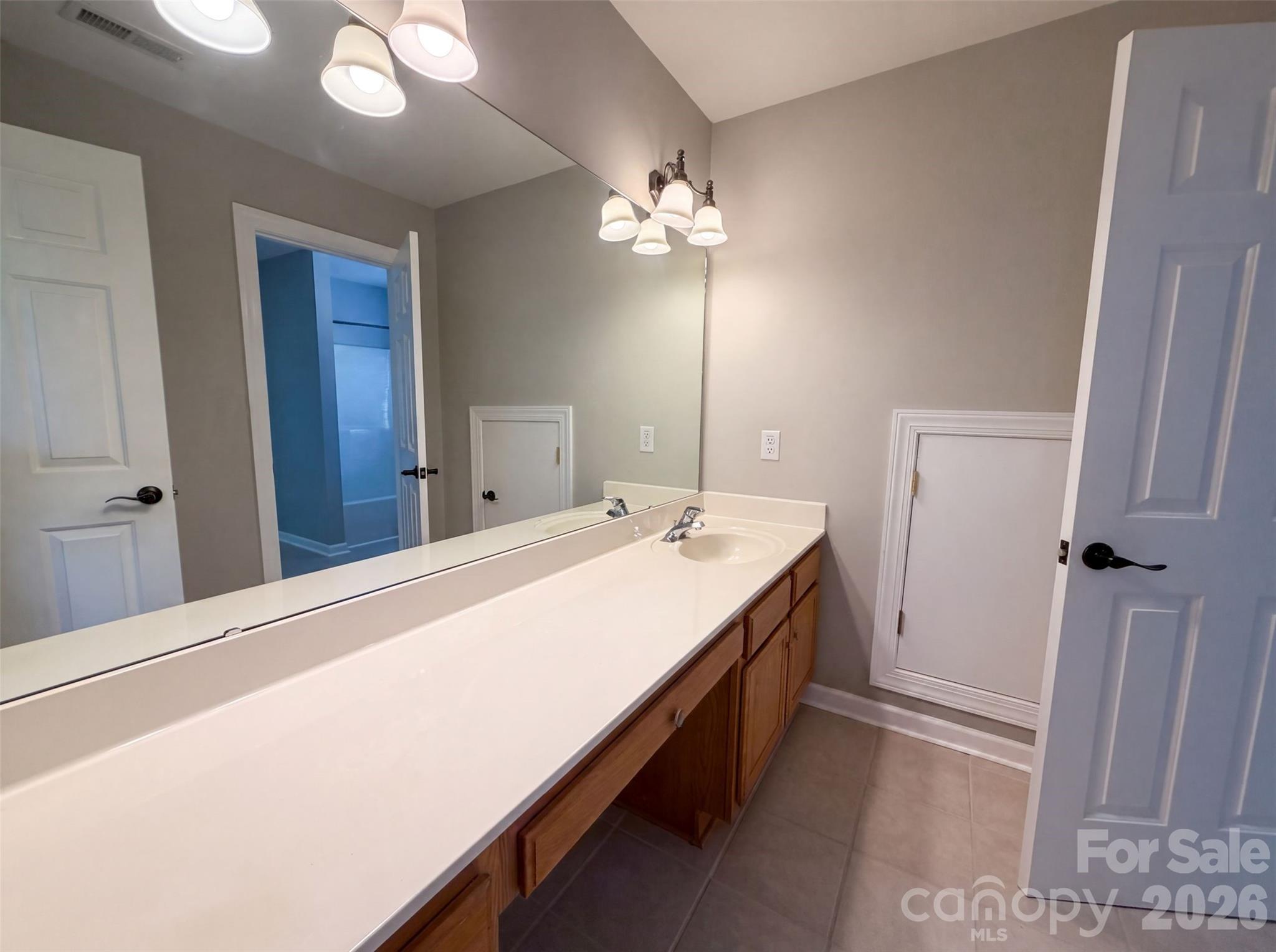 114 Stirling Heights Lane Property Photo 17