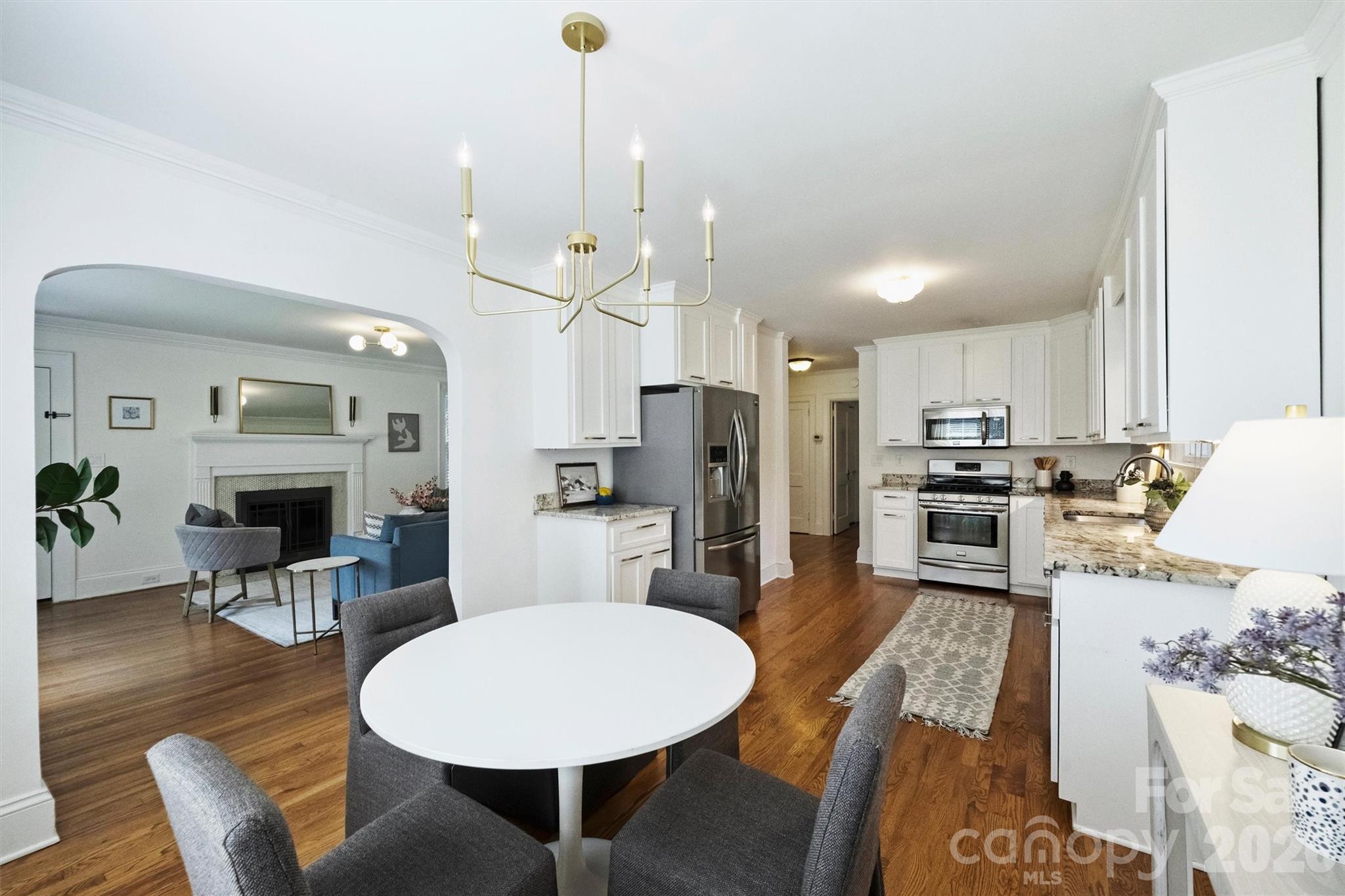 1621 Morningside Drive Property Photo 6