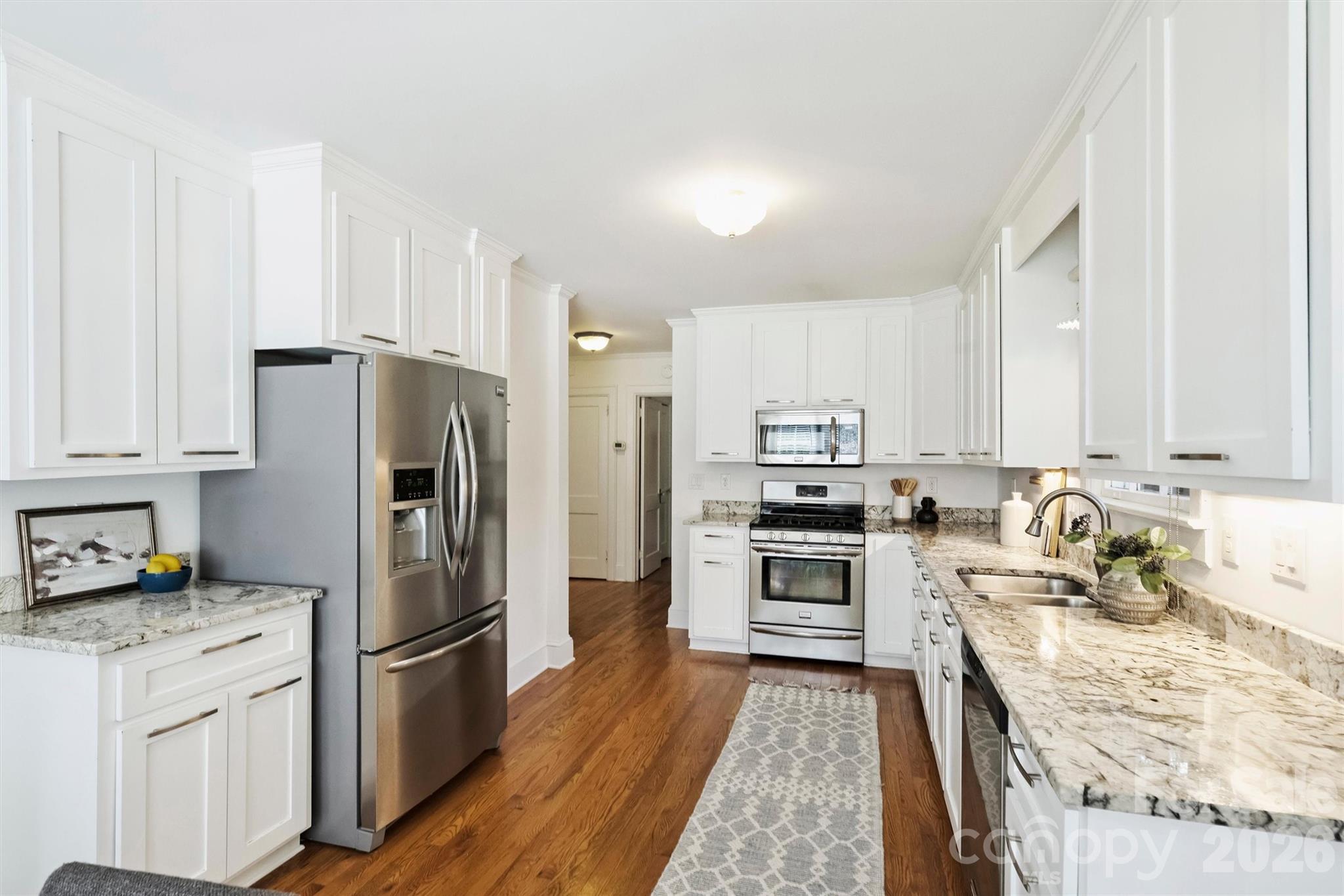 1621 Morningside Drive Property Photo 8