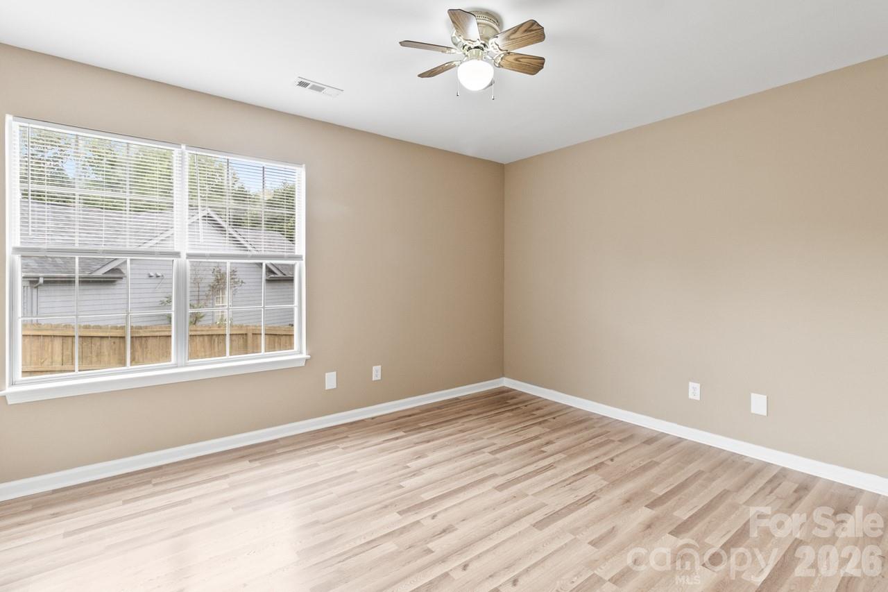 384 Cedarcroft Drive 100 Property Photo 19