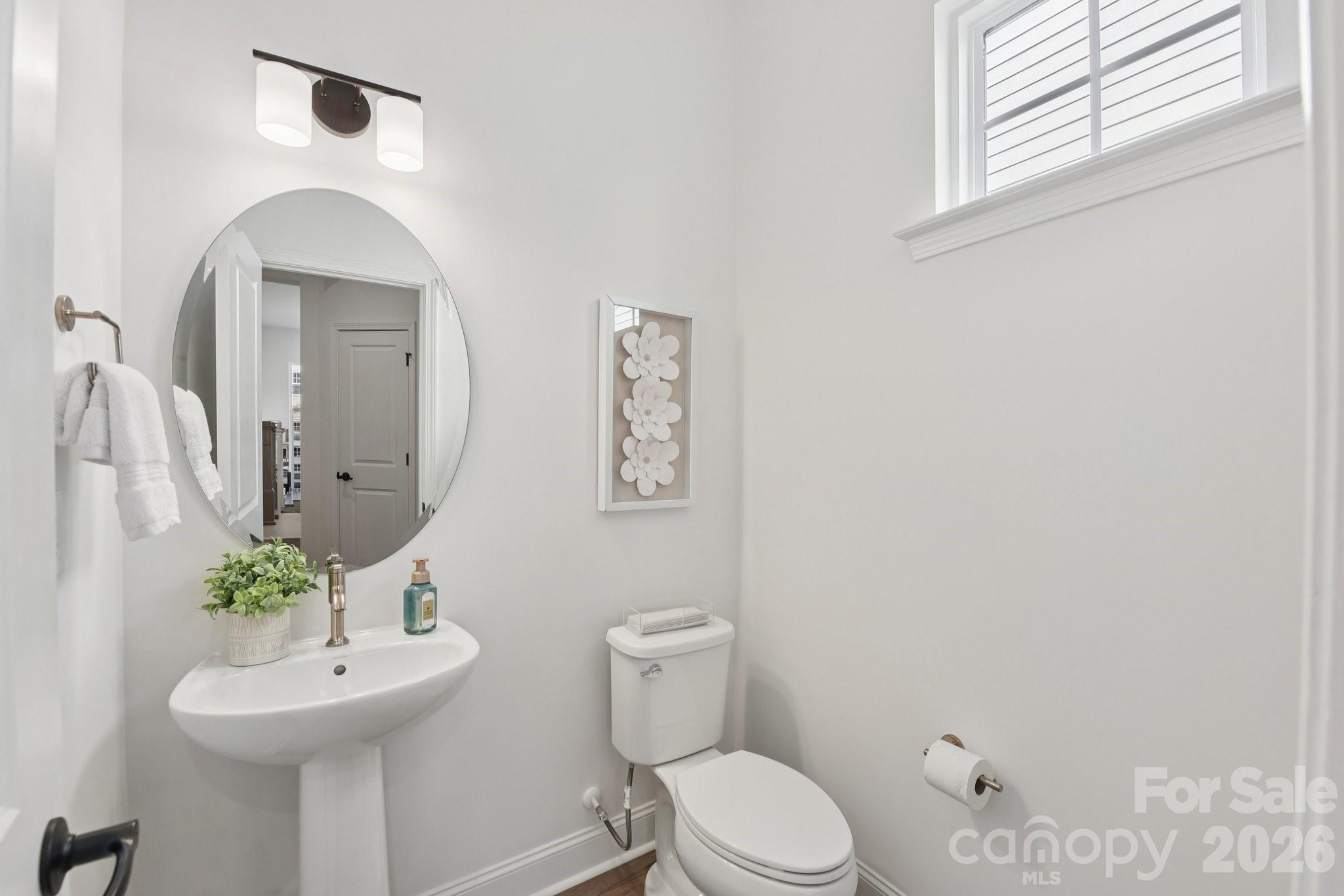 7422 Westrow Avenue Property Photo 15