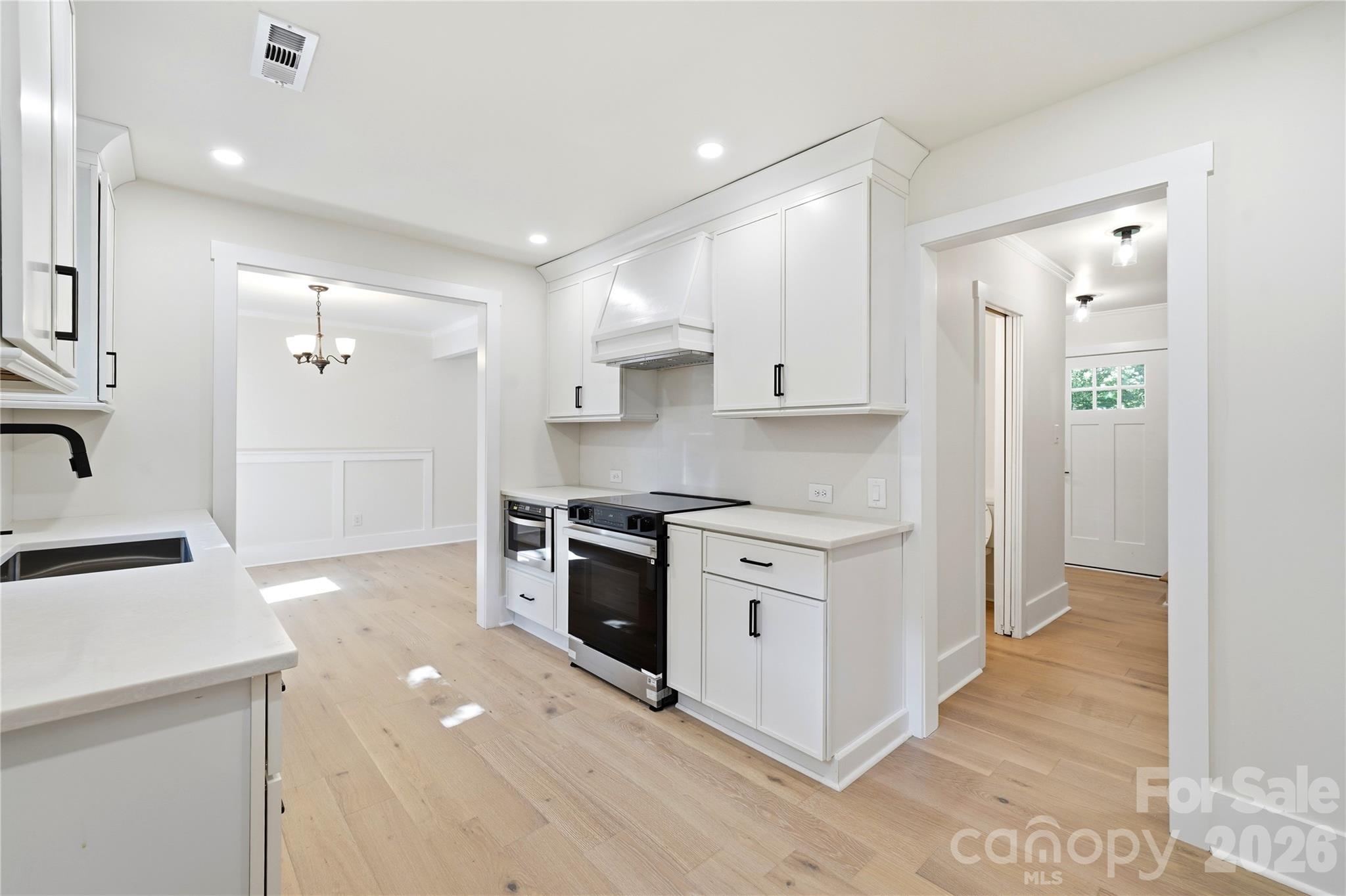 6900 Norchester Court Property Photo 10