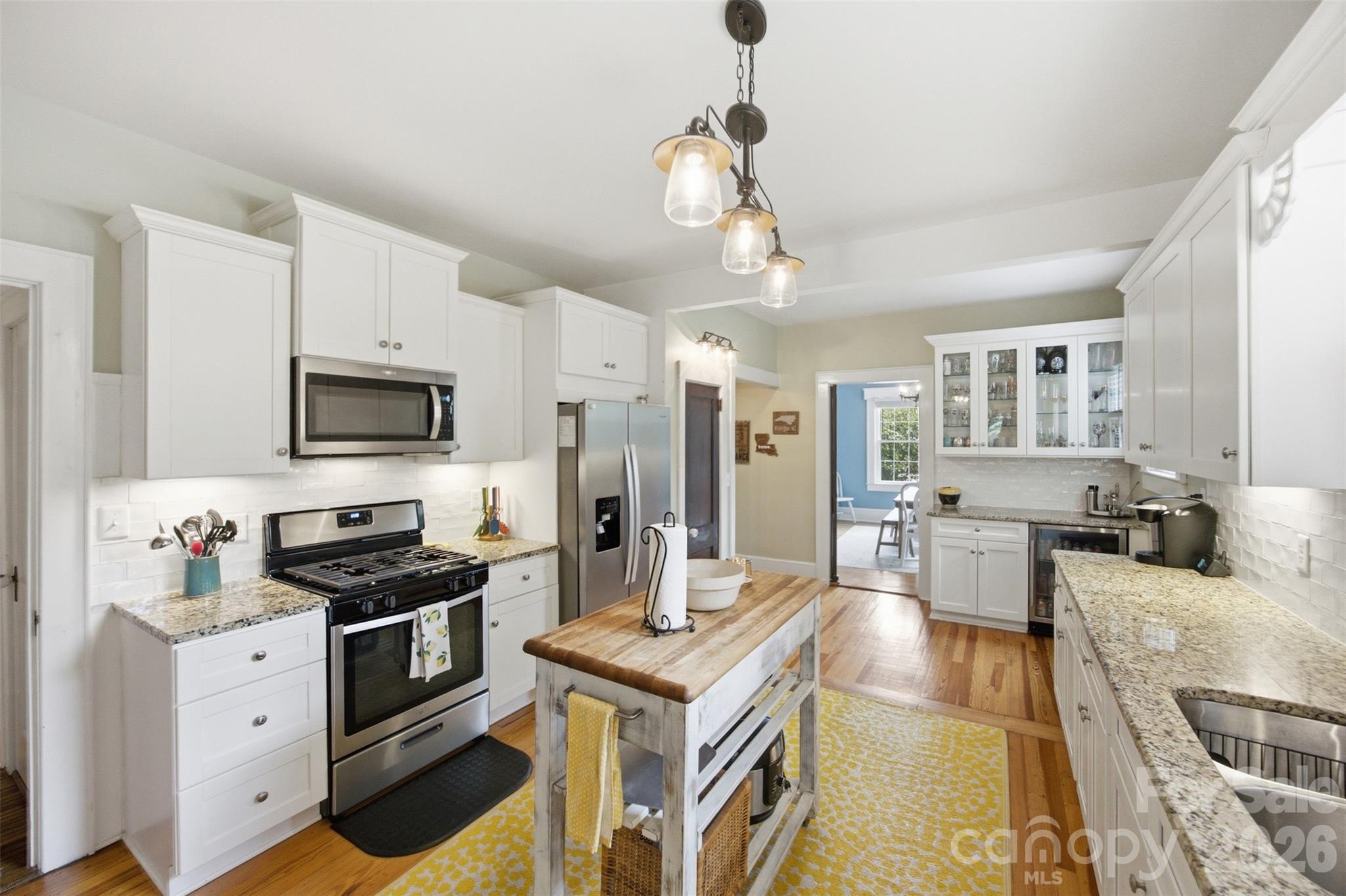 105 S Maple Street Property Photo 11