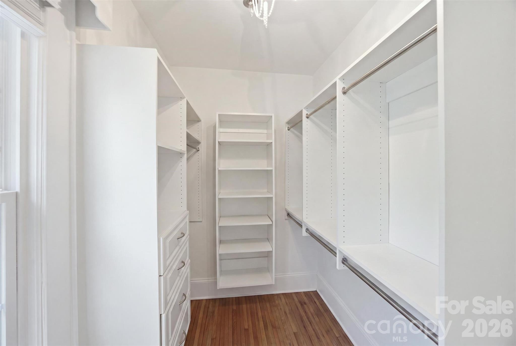 105 S Maple Street Property Photo 17