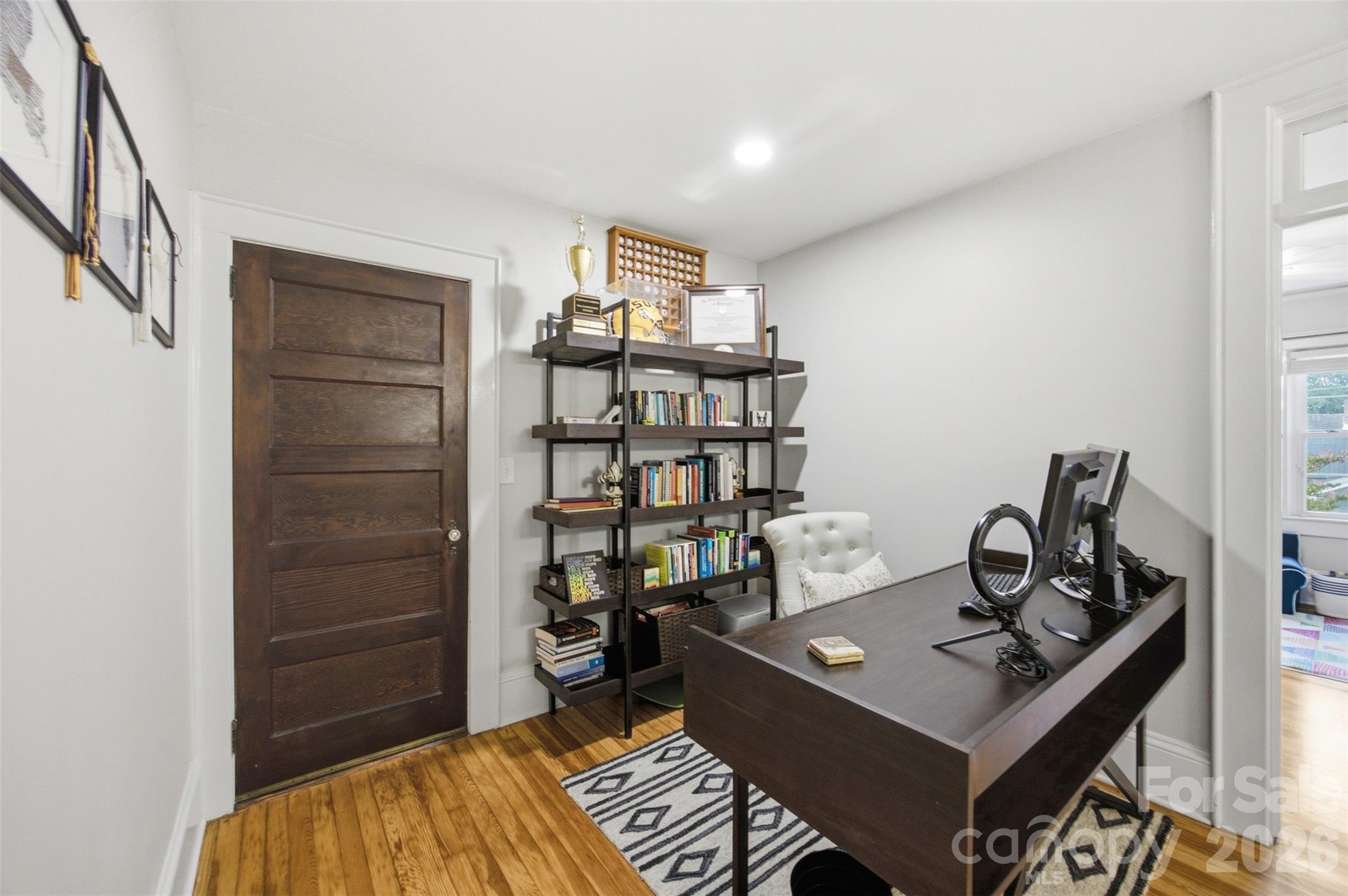 105 S Maple Street Property Photo 25