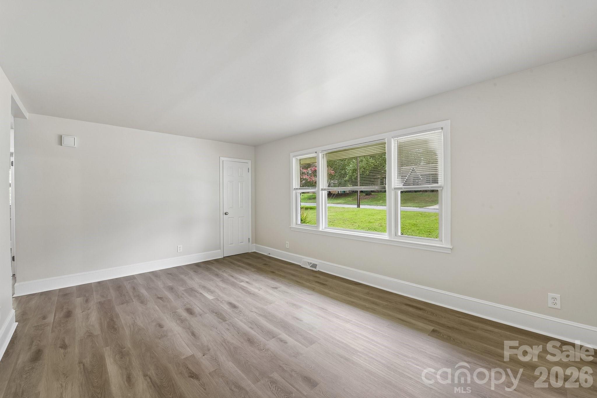 3624 Sargeant Drive Property Photo 5