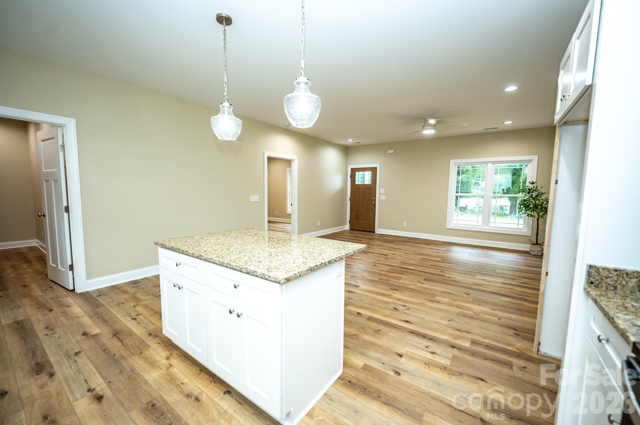 258 Florida Avenue Property Photo 4