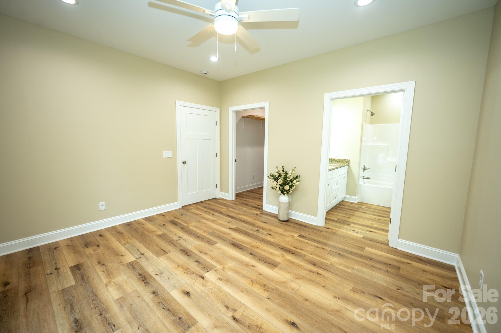 258 Florida Avenue Property Photo 11