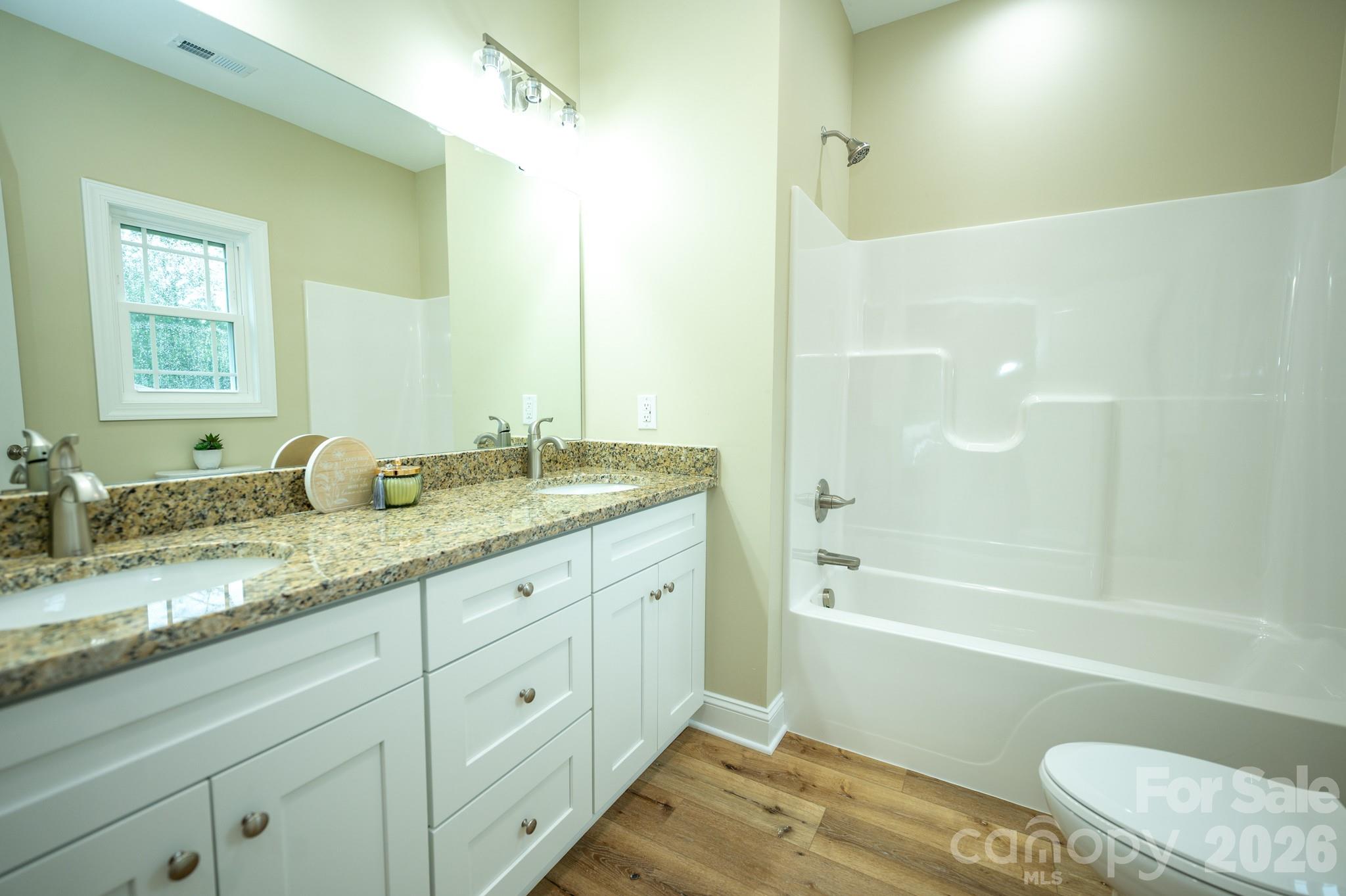 258 Florida Avenue Property Photo 13
