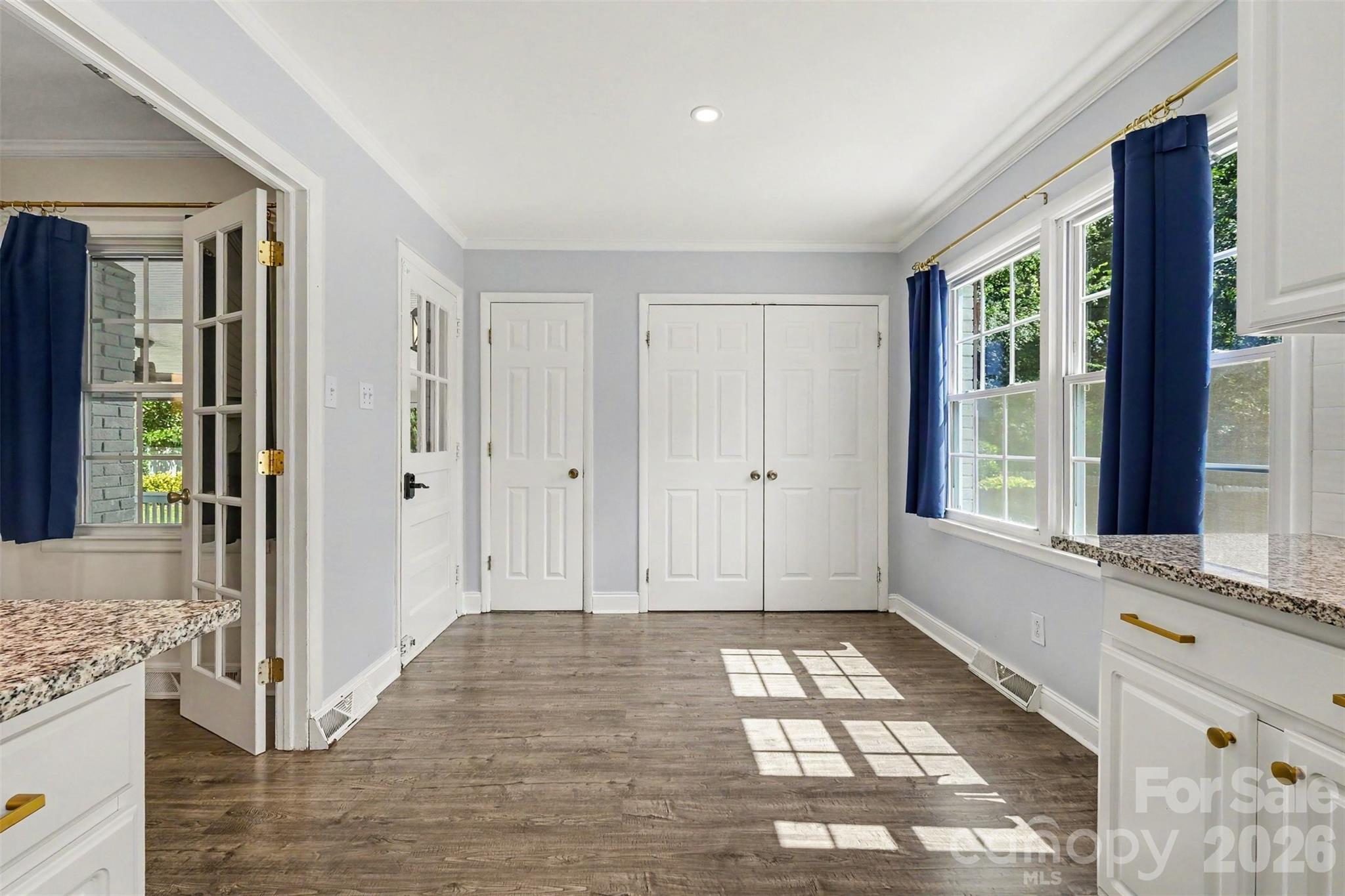 5734 Faulconbridge Road Property Photo 22