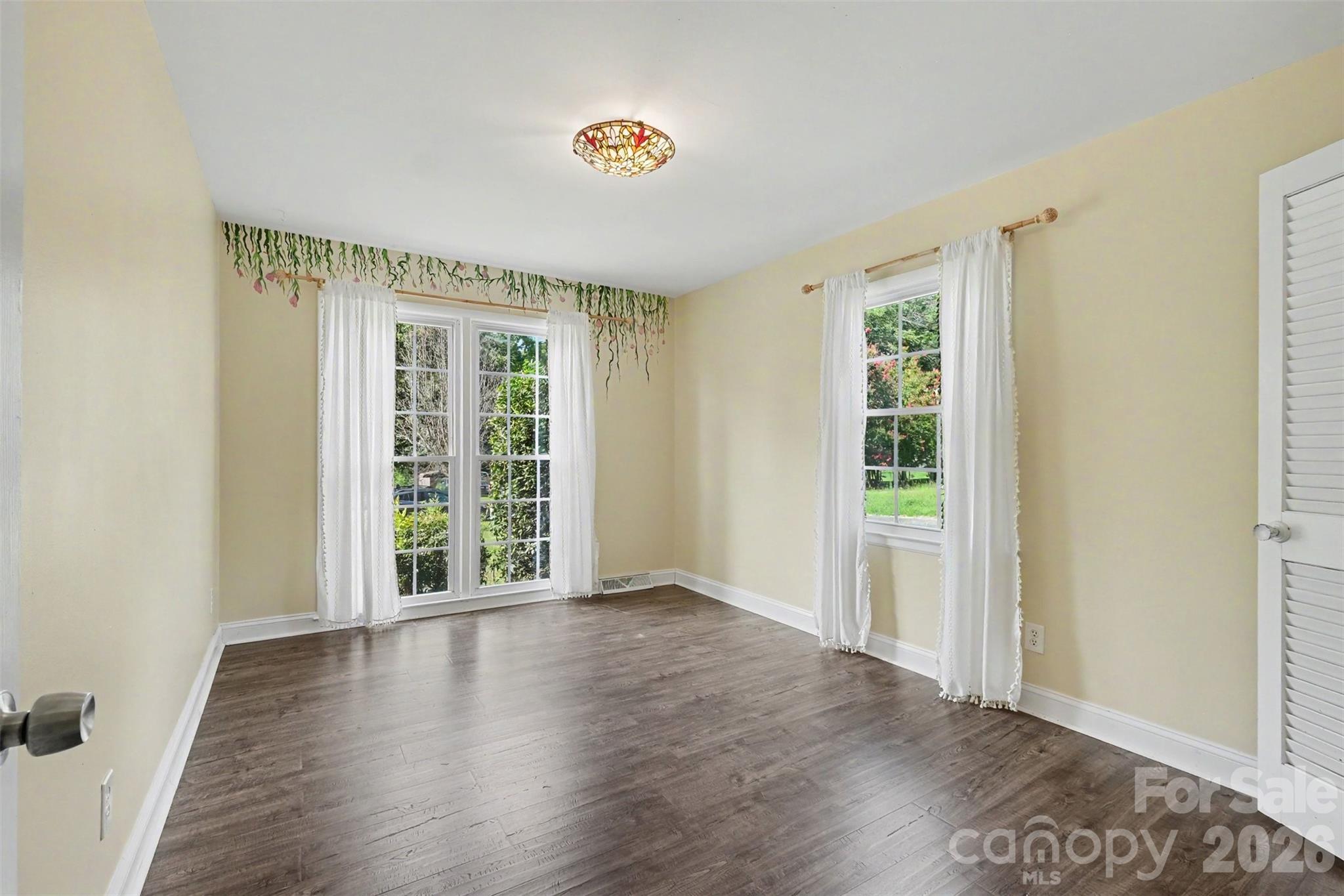 5734 Faulconbridge Road Property Photo 31