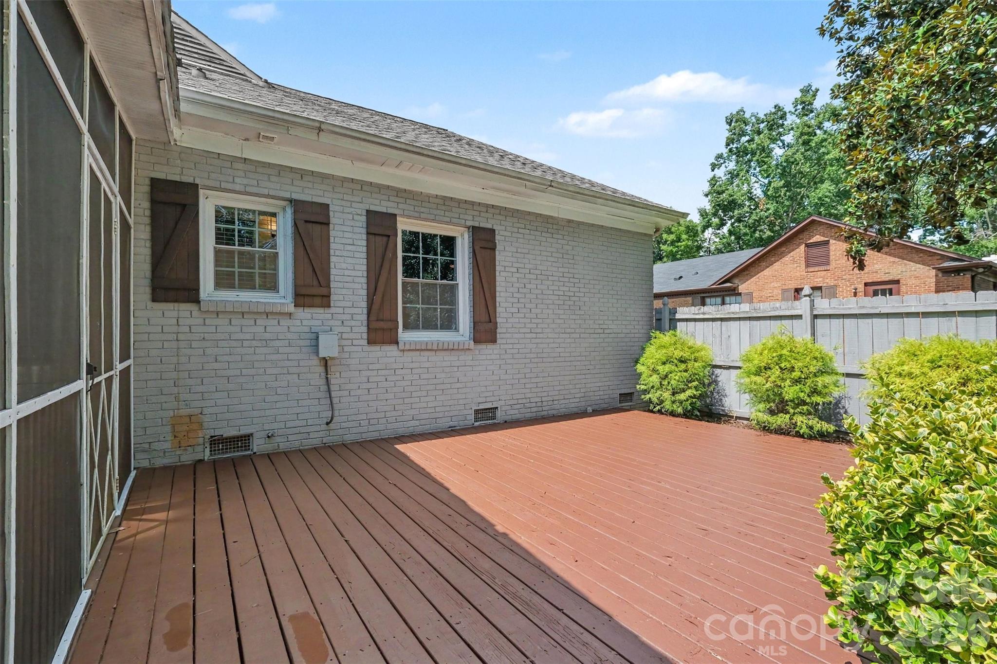 5734 Faulconbridge Road Property Photo 40