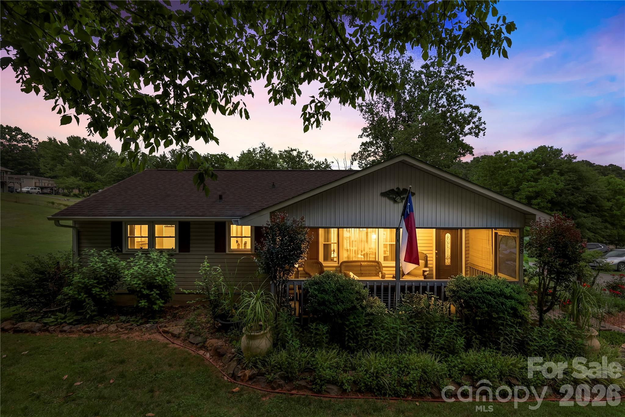 611 Pole Creasman Road Property Photo 1
