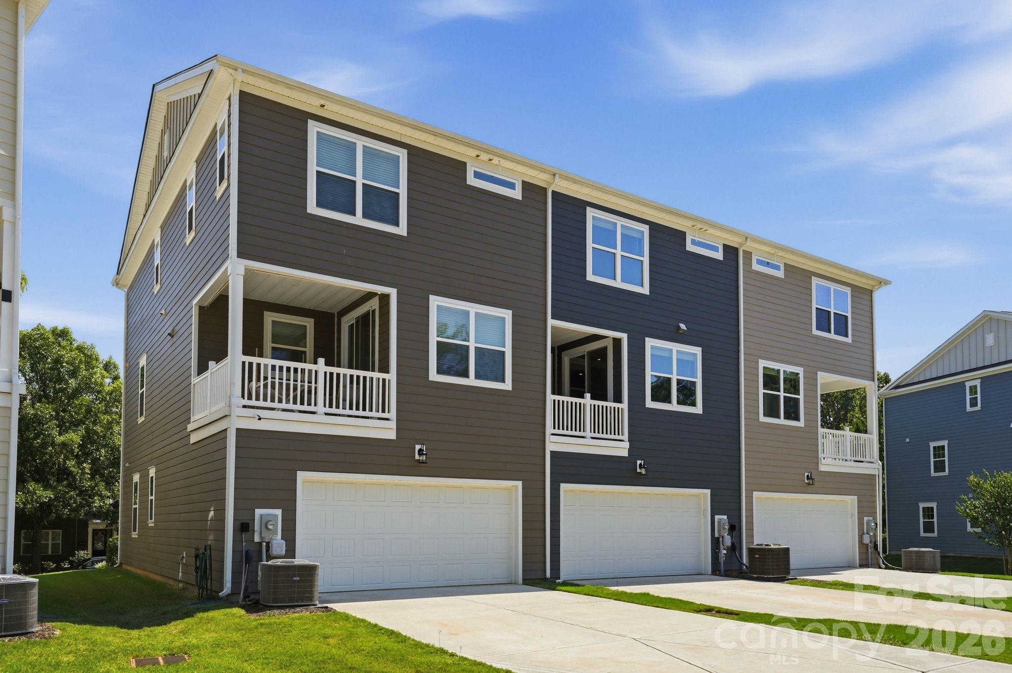 16705 Summers Walk Boulevard Property Photo 9