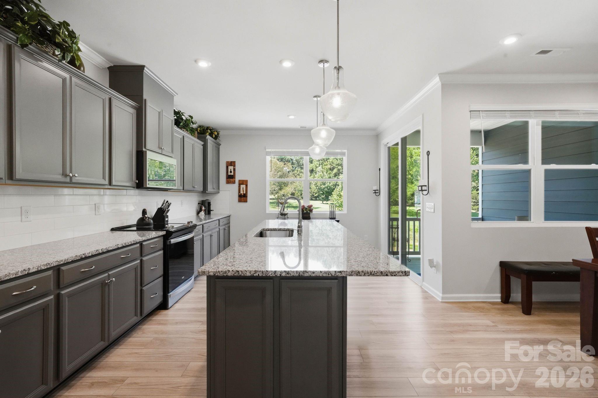 16705 Summers Walk Boulevard Property Photo 16