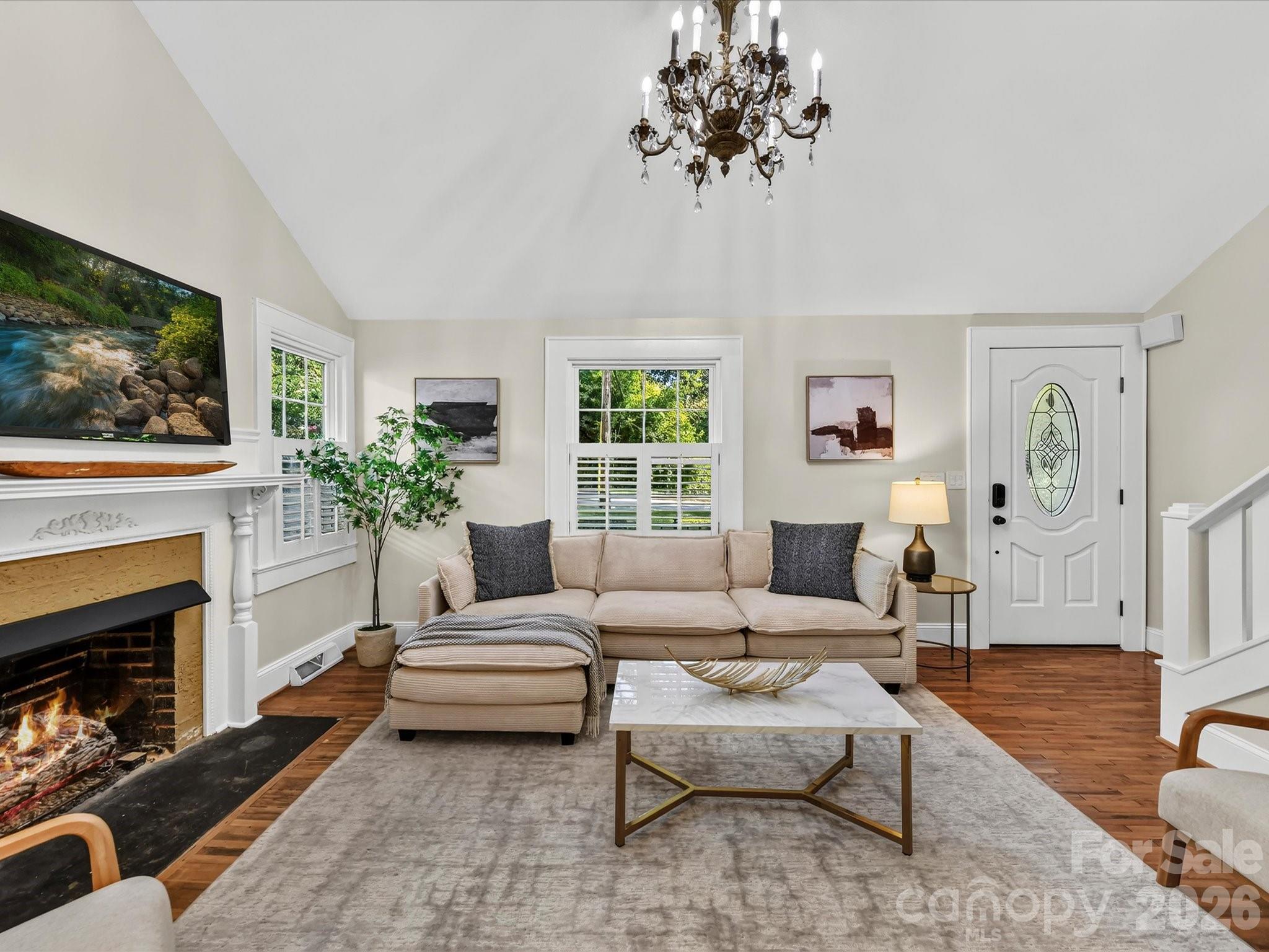 1824 Chestnut Avenue Property Photo 7