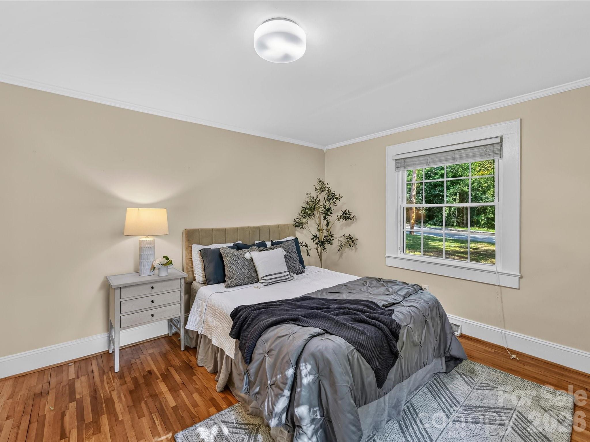 1824 Chestnut Avenue Property Photo 18