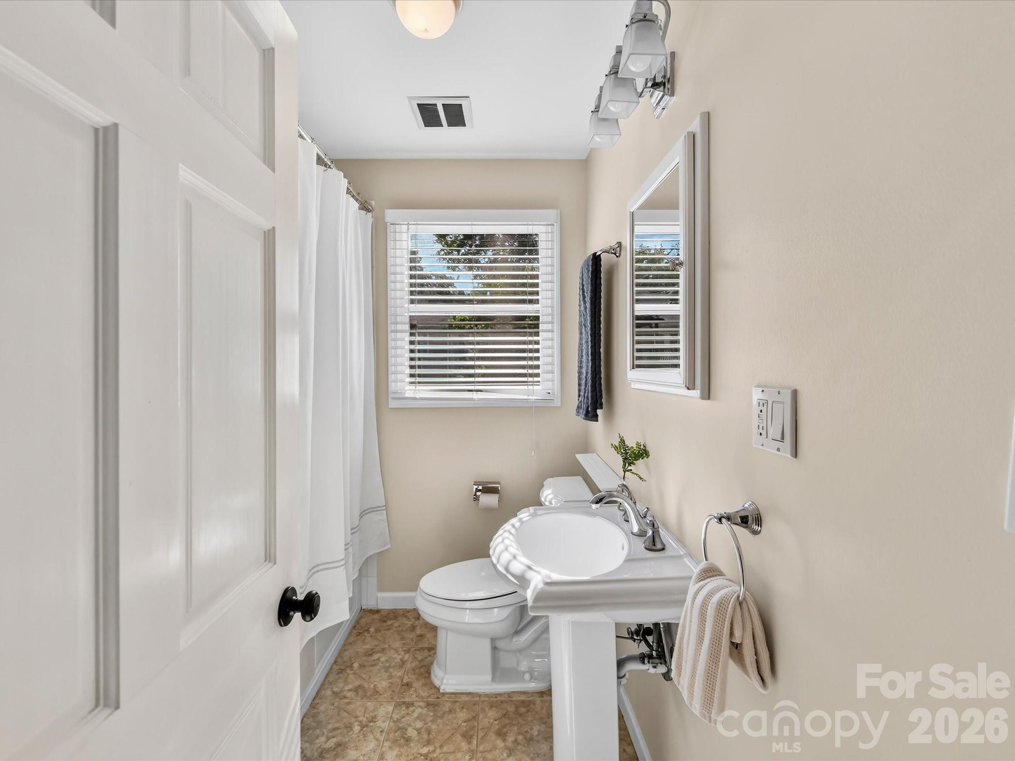 1824 Chestnut Avenue Property Photo 22