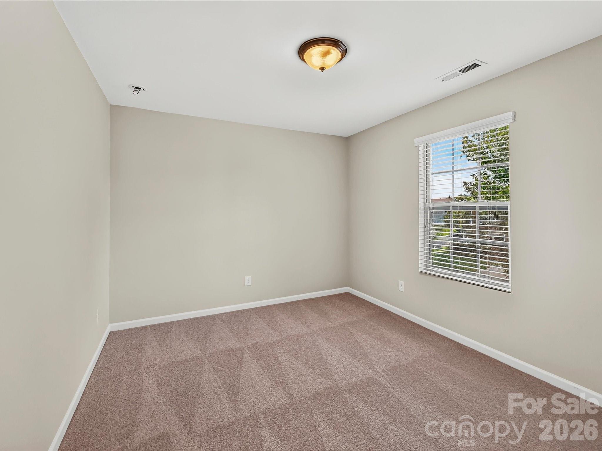 1556 Spring Blossom Trail Property Photo 29
