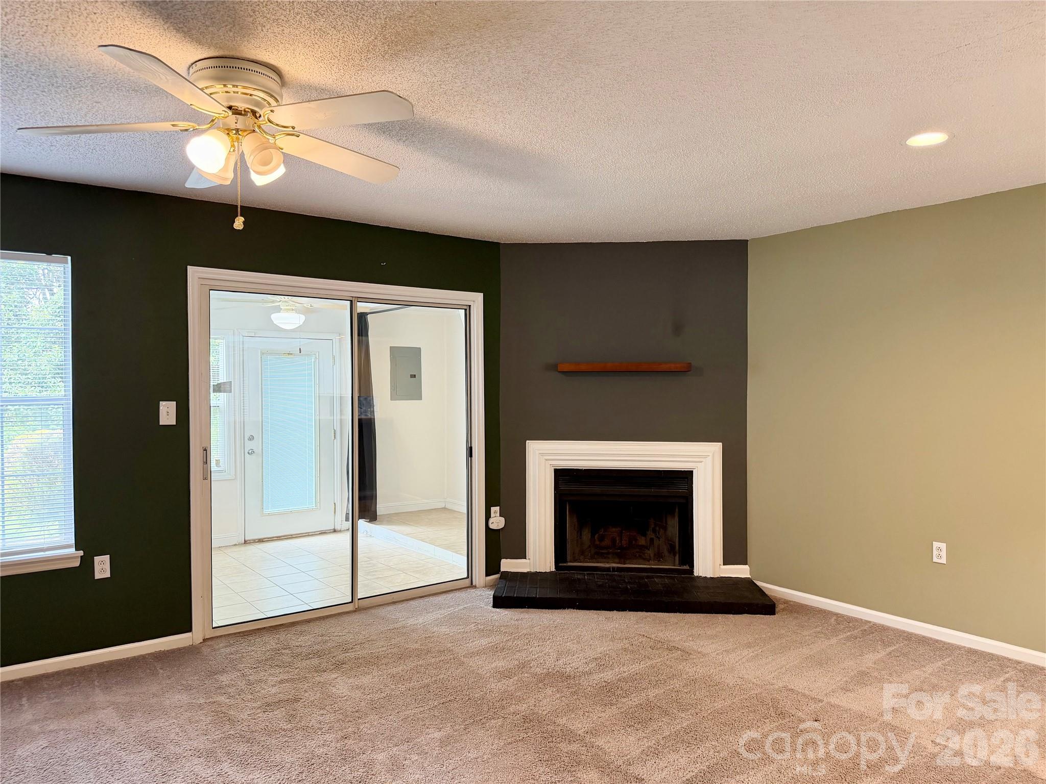 5313 Amity Springs Drive Property Photo 14