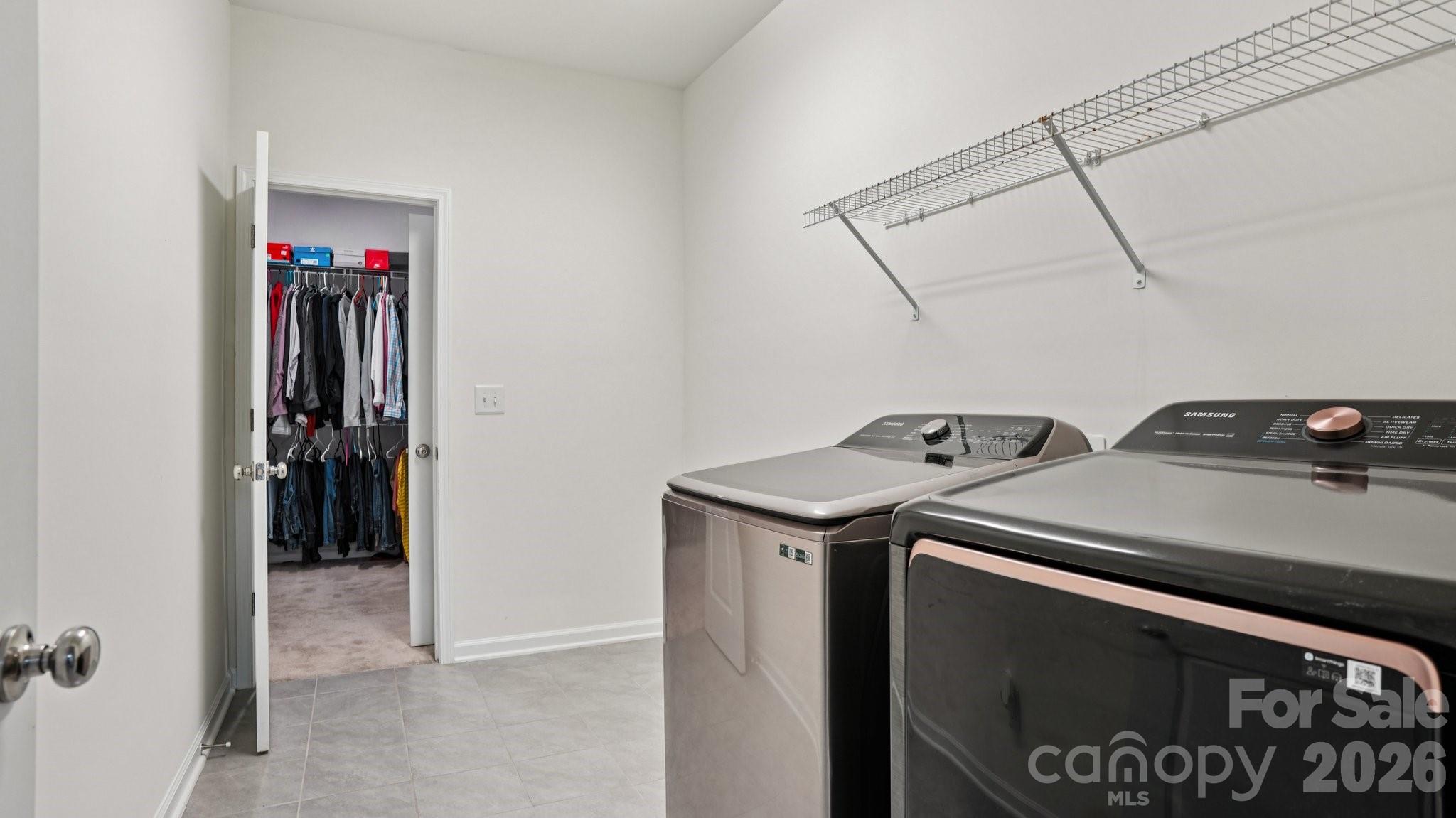 483 Hunton Forest Drive Property Photo 24