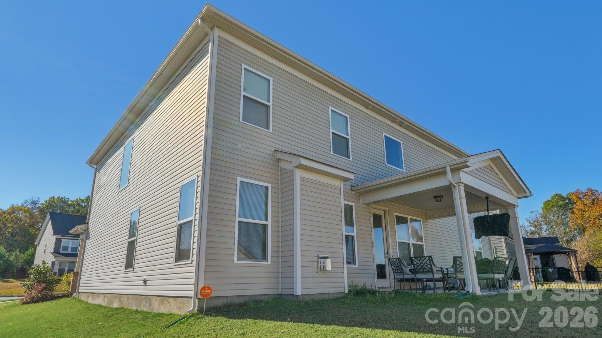 483 Hunton Forest Drive Property Photo 28