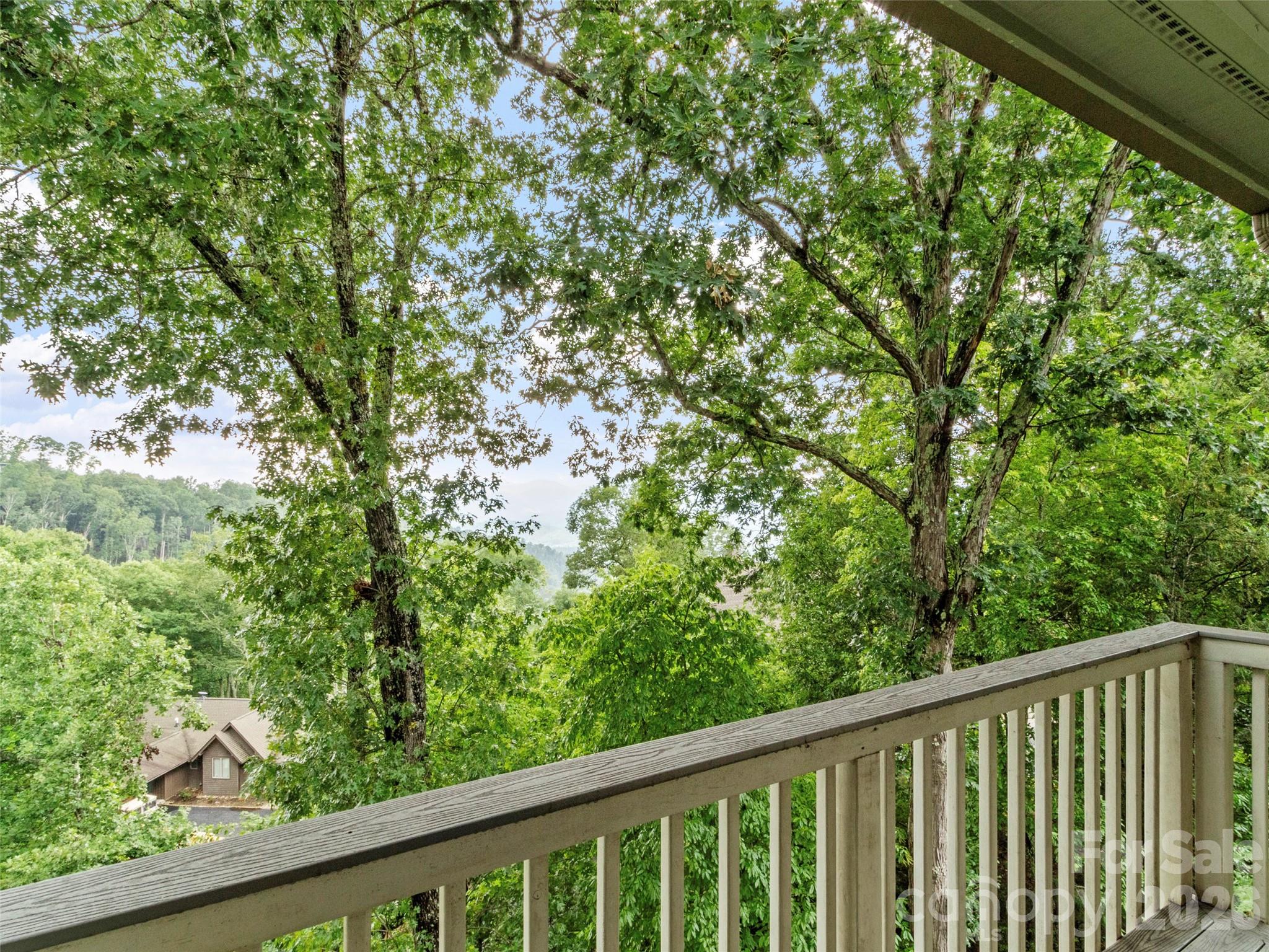10 Stoney Falls Loop 304 Property Photo 3