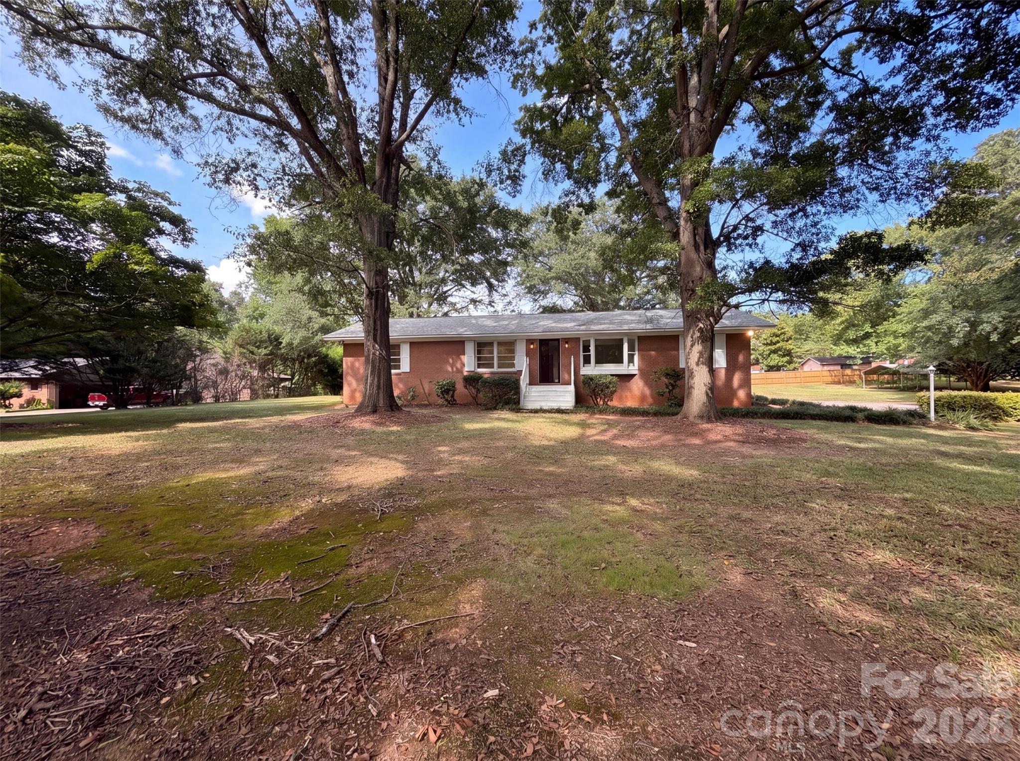 1077 Allendale Circle Property Photo 1