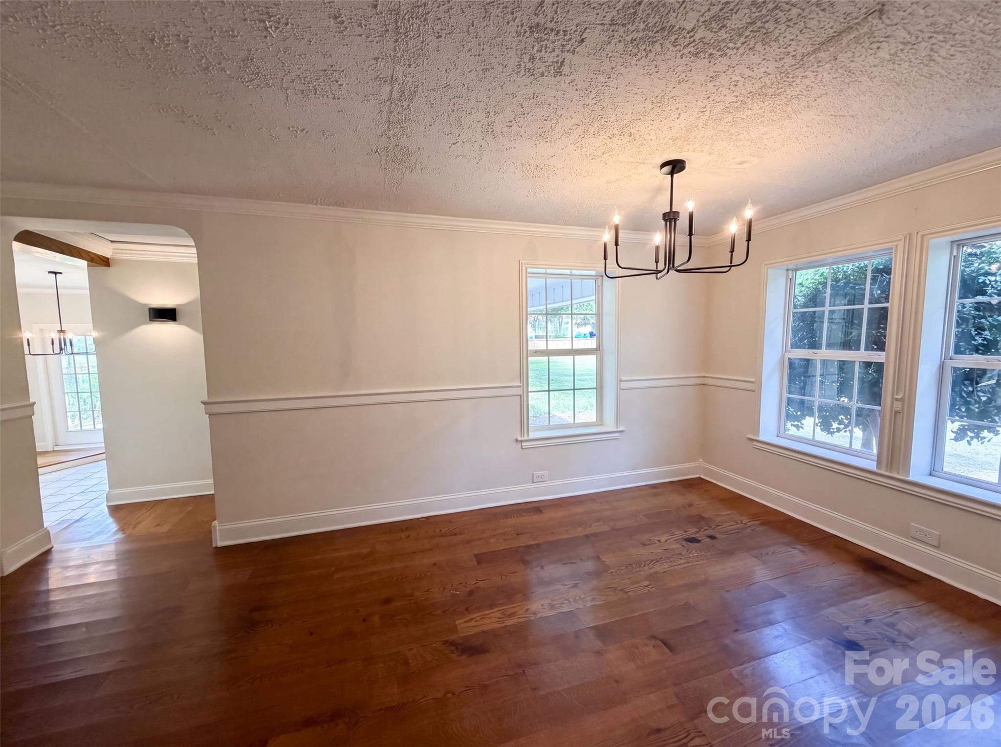 1077 Allendale Circle Property Photo 8