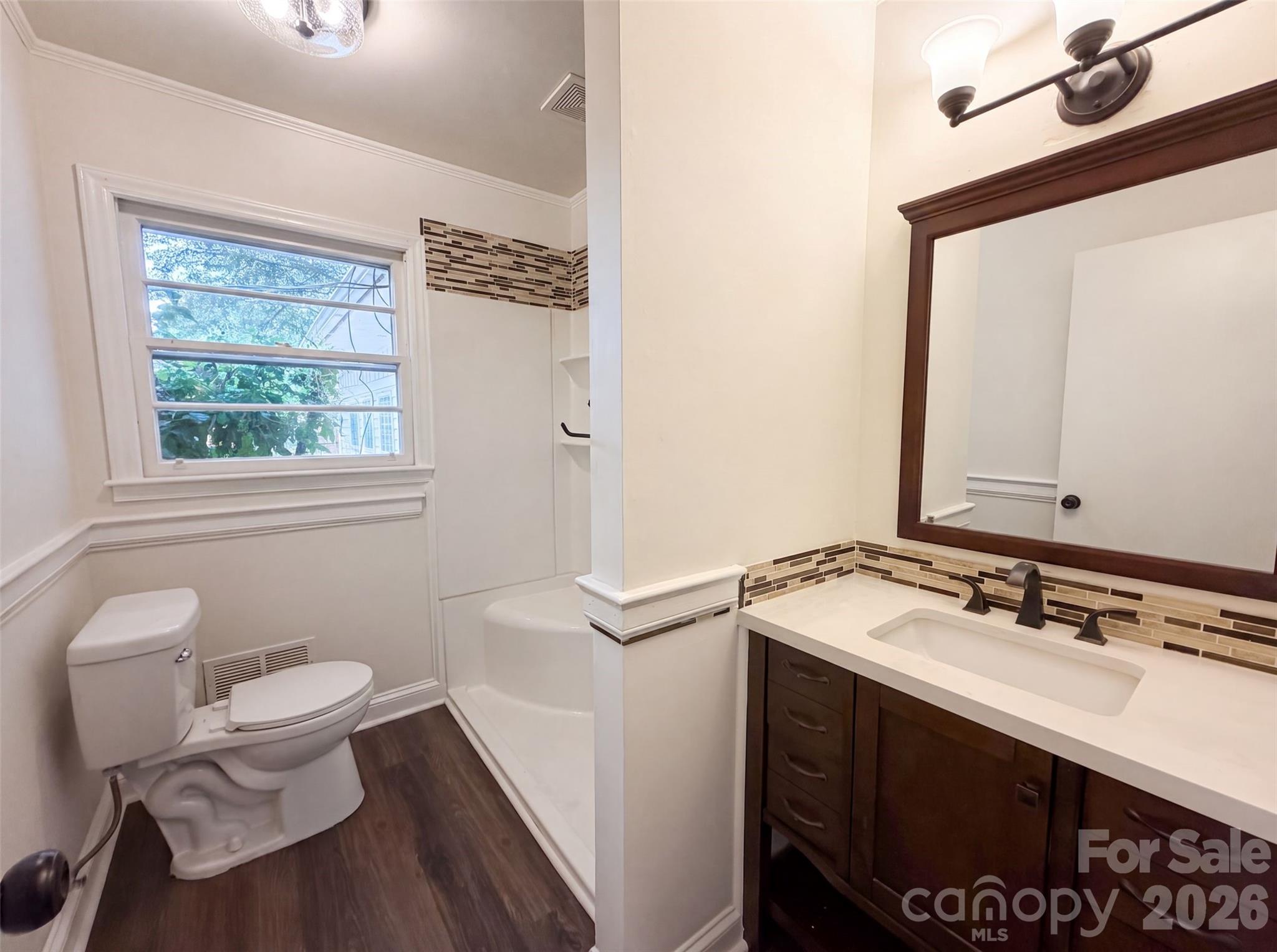 1077 Allendale Circle Property Photo 12
