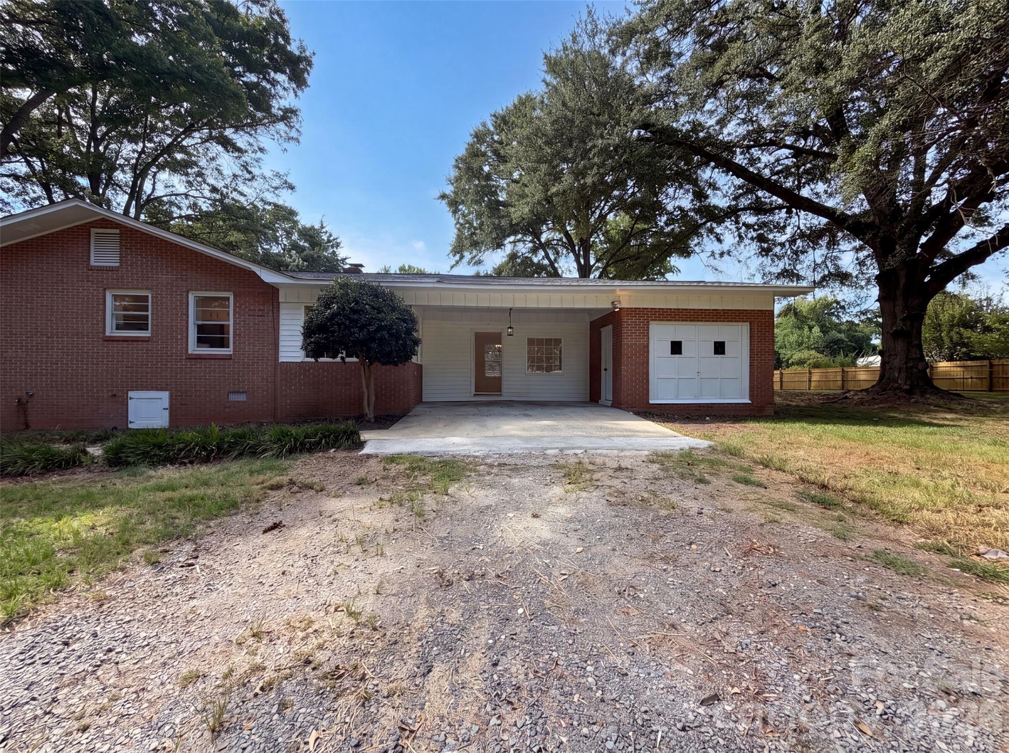 1077 Allendale Circle Property Photo 14