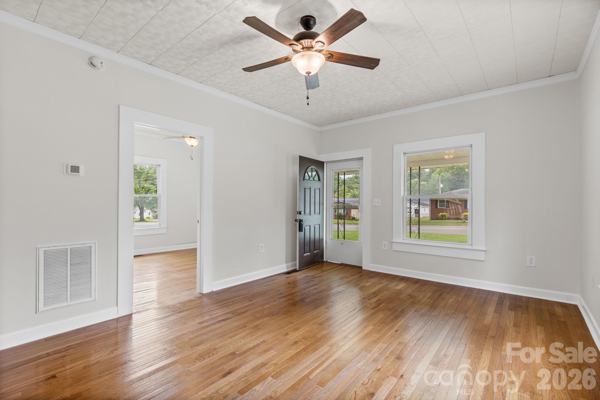 403 Faulkner Street Property Photo 7