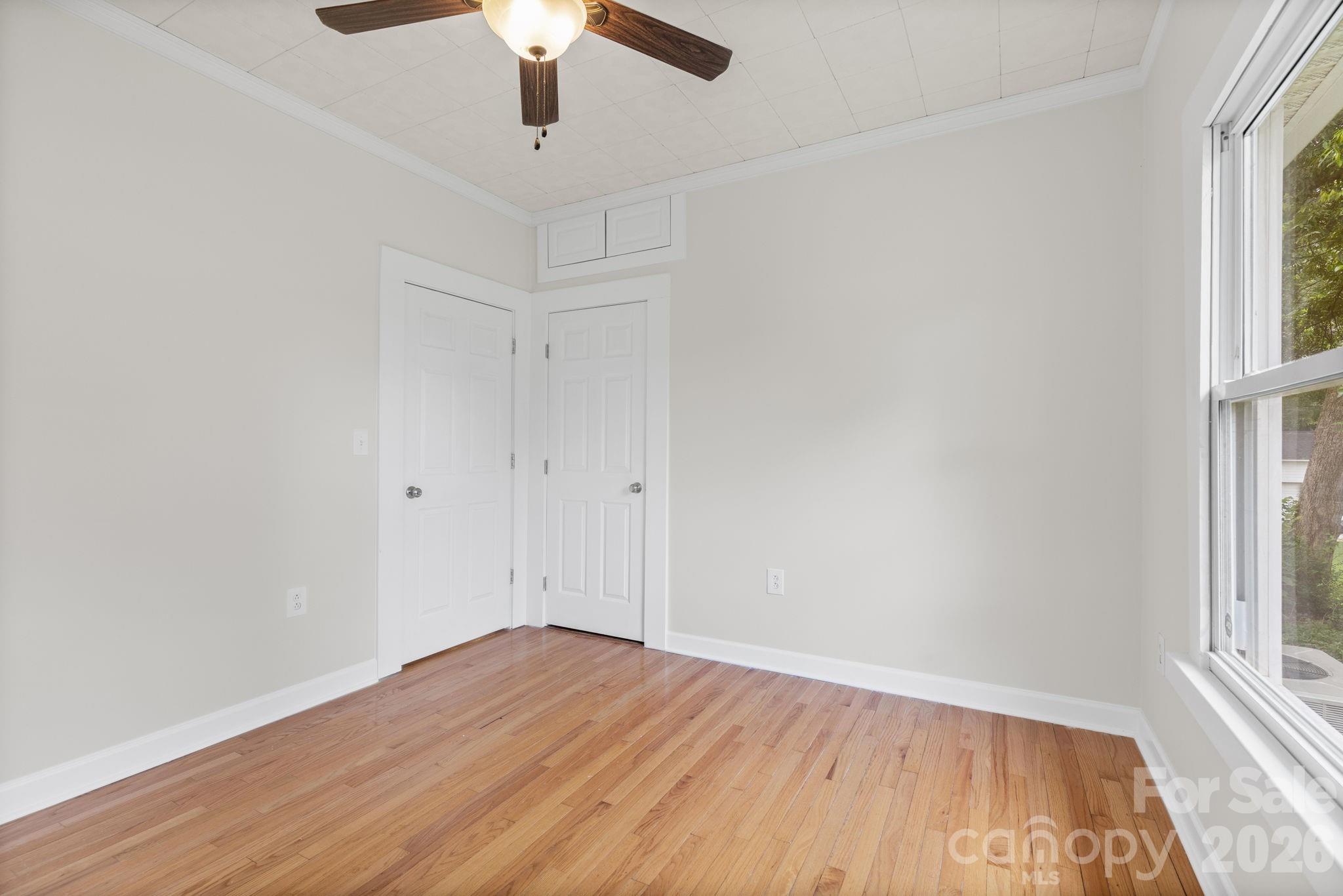 403 Faulkner Street Property Photo 9