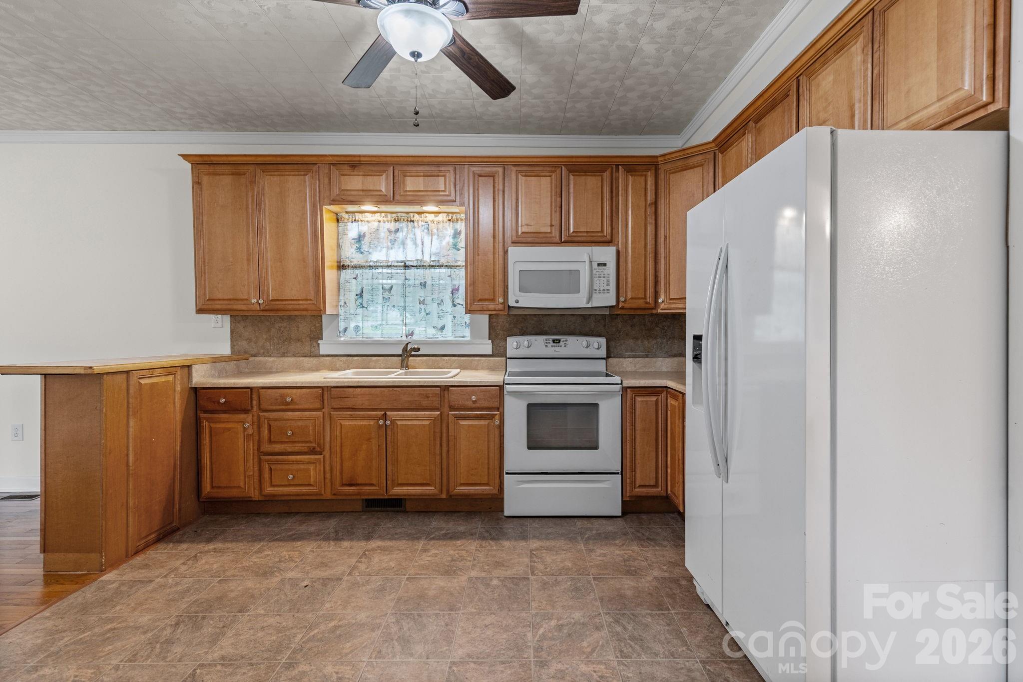 403 Faulkner Street Property Photo 16