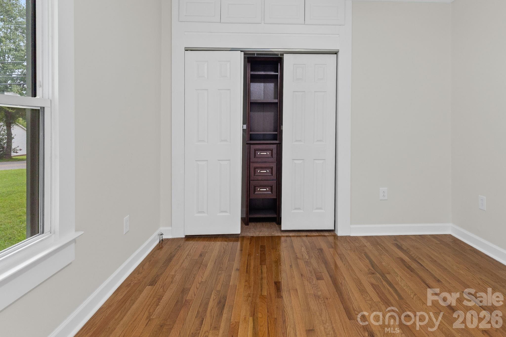 403 Faulkner Street Property Photo 21
