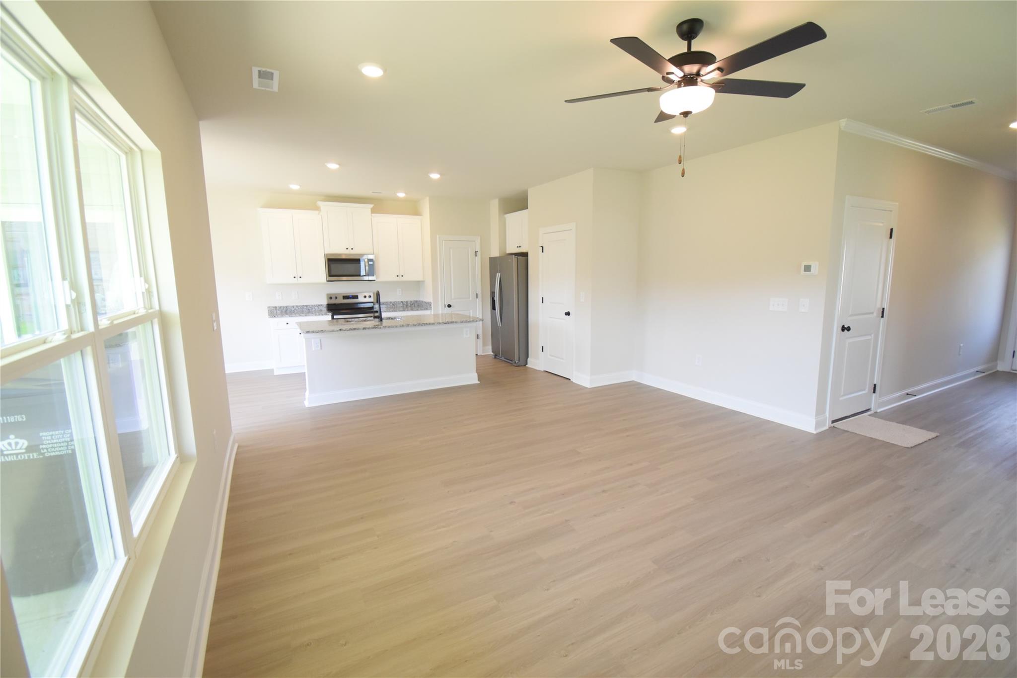 3519 Narrow Lane Property Photo 4