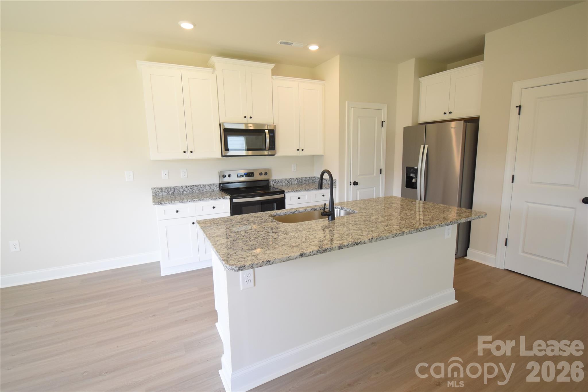 3519 Narrow Lane Property Photo 11