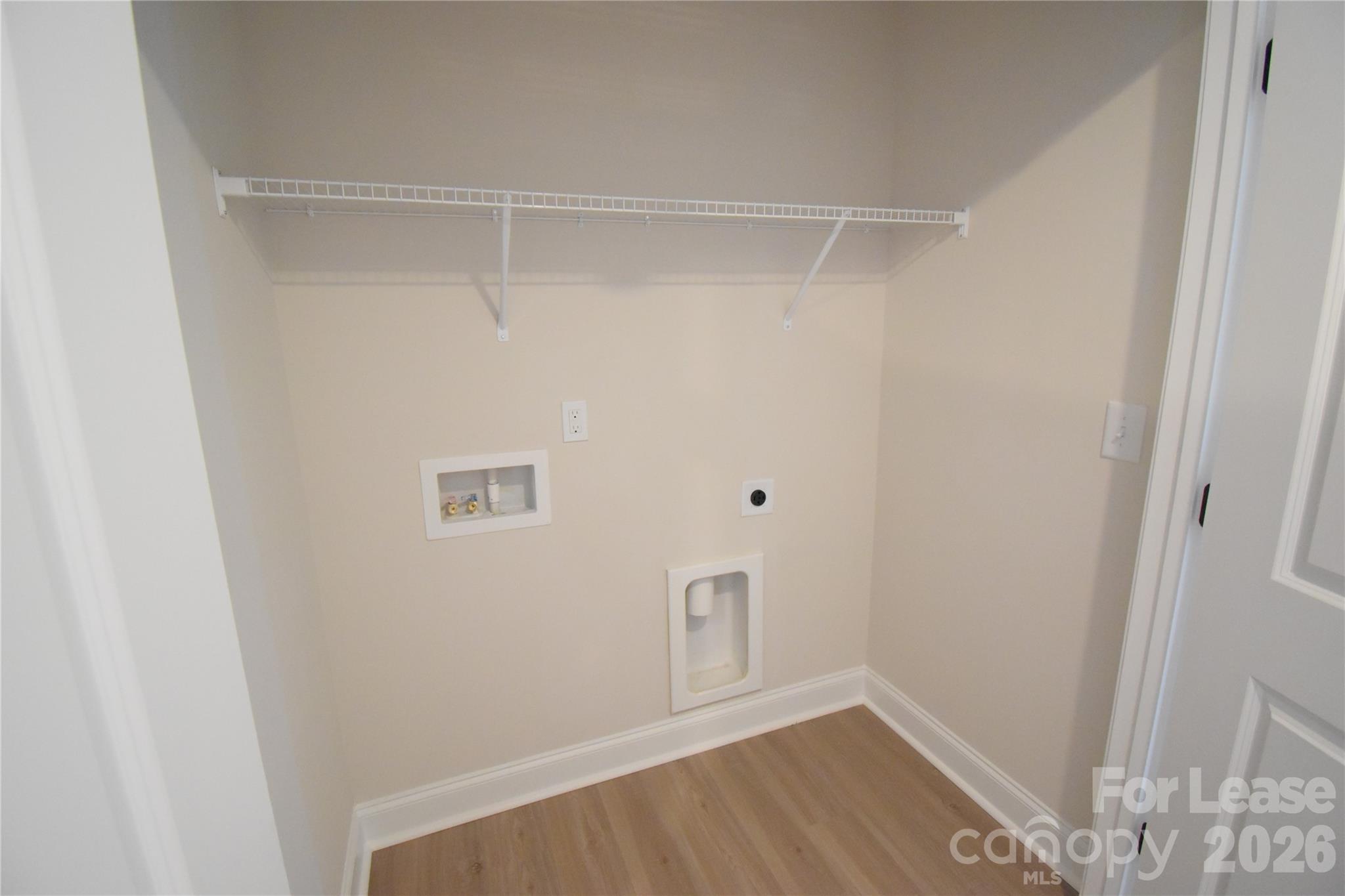 3519 Narrow Lane Property Photo 17