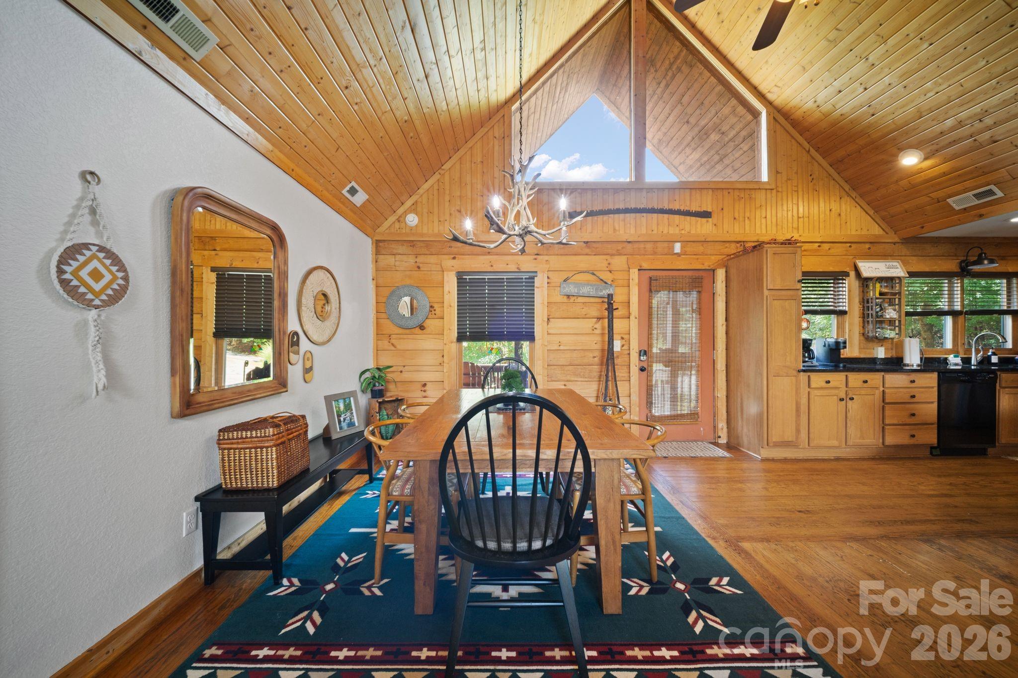 417 Garden Lane Property Photo 7